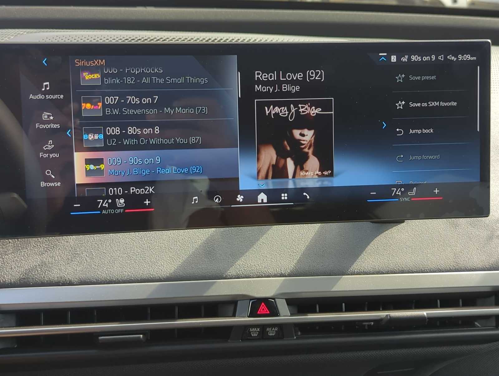 Thumbnail: 2026 BMW iX - 30