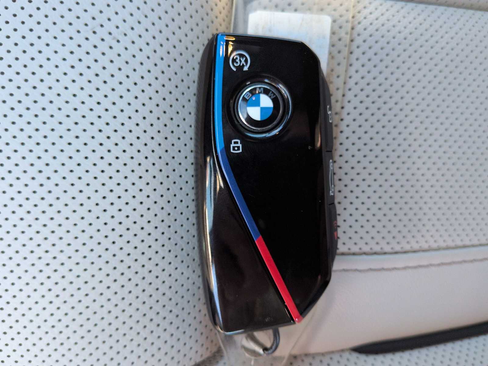 Thumbnail: 2026 BMW X5 - 37