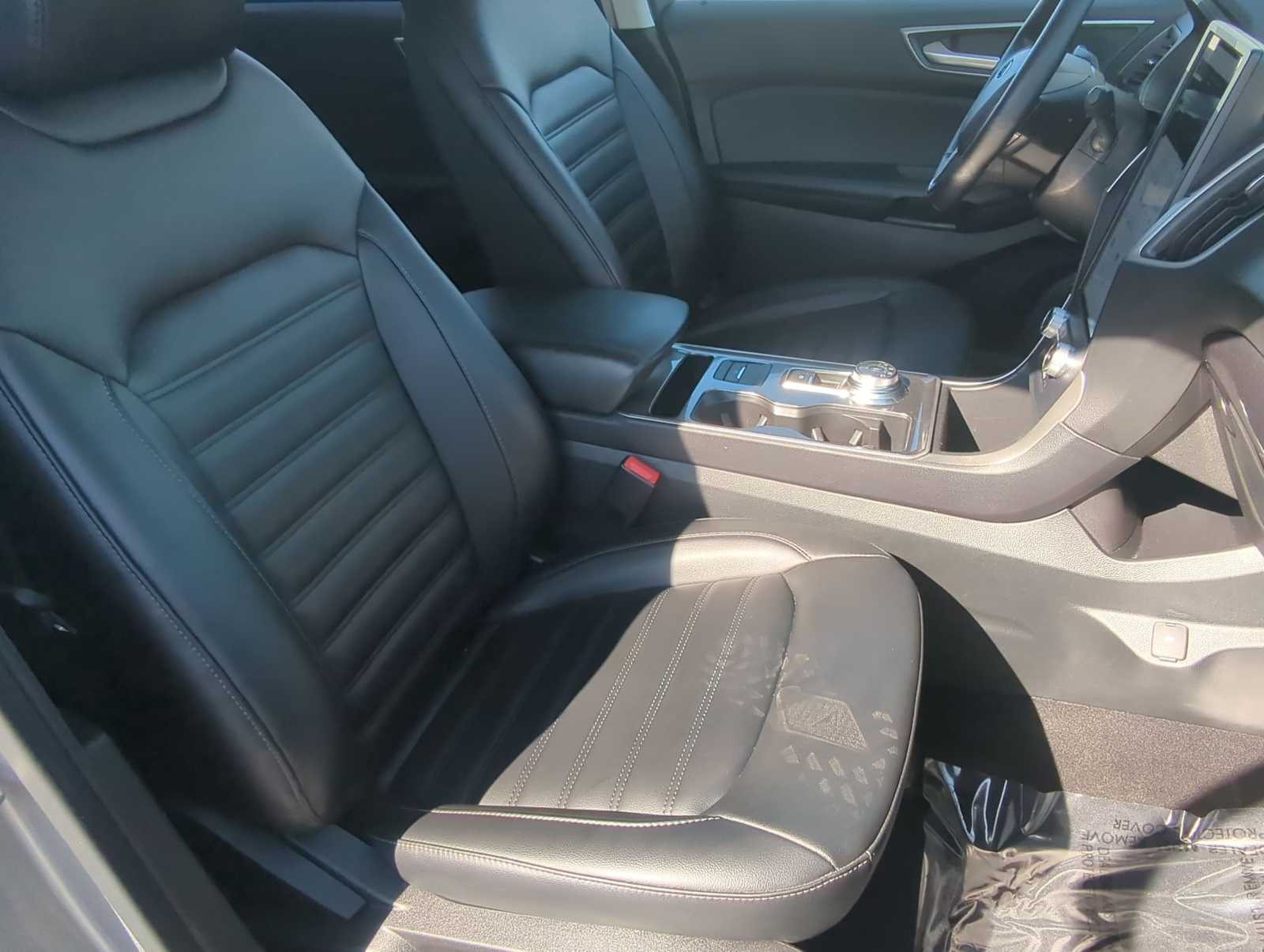 Thumbnail: 2023 Ford Edge - 21