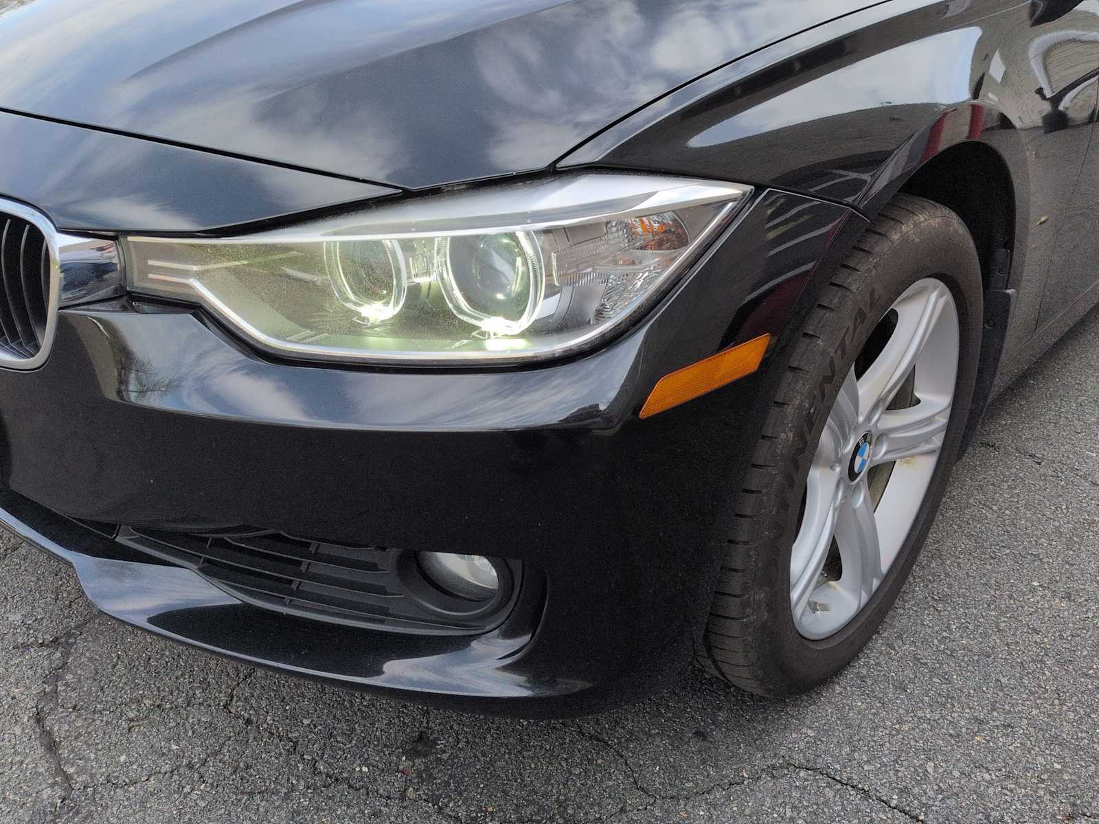 Thumbnail: 2013 BMW 3 Series - 11