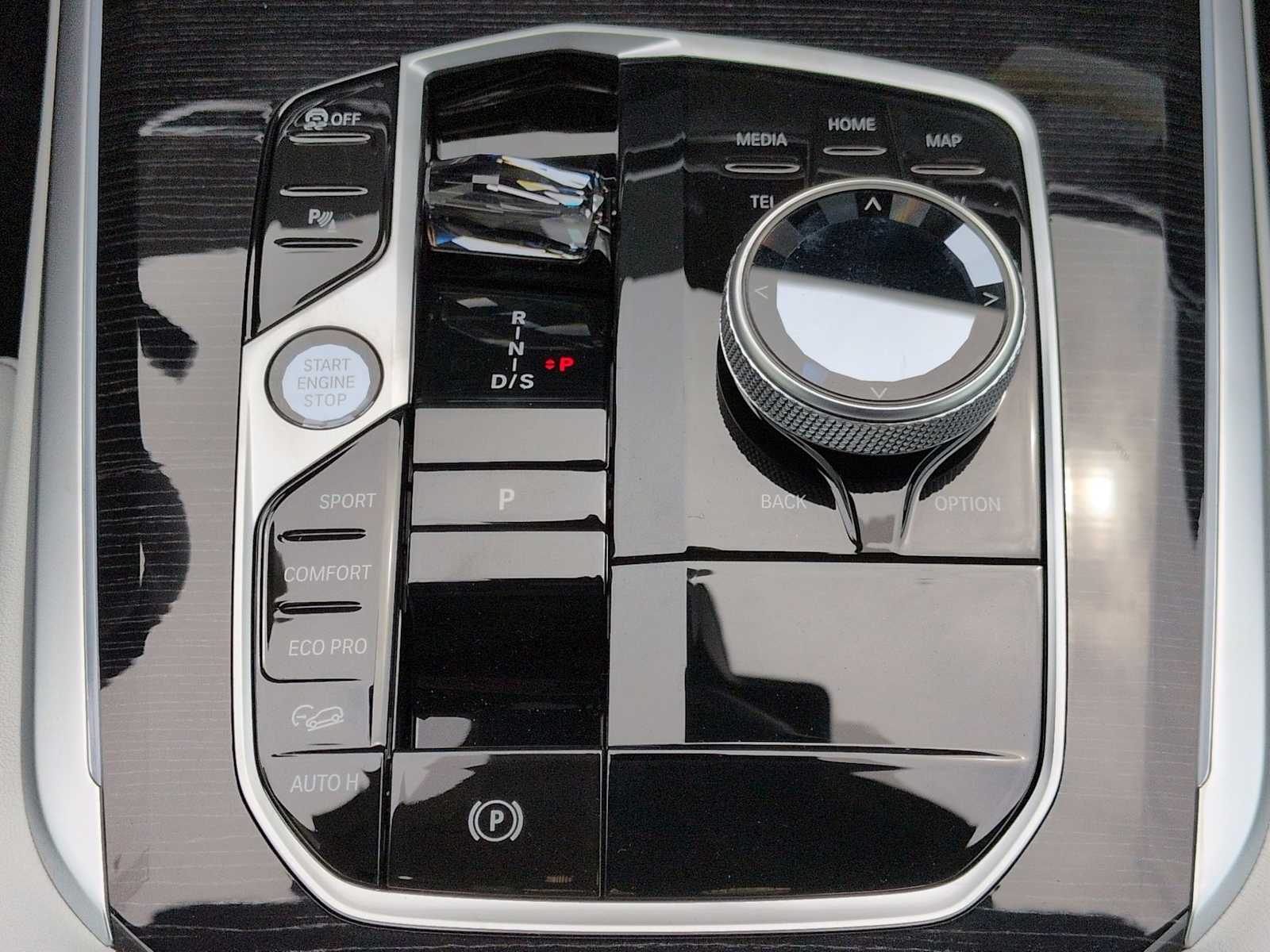 Thumbnail: 2026 BMW X5 - 35