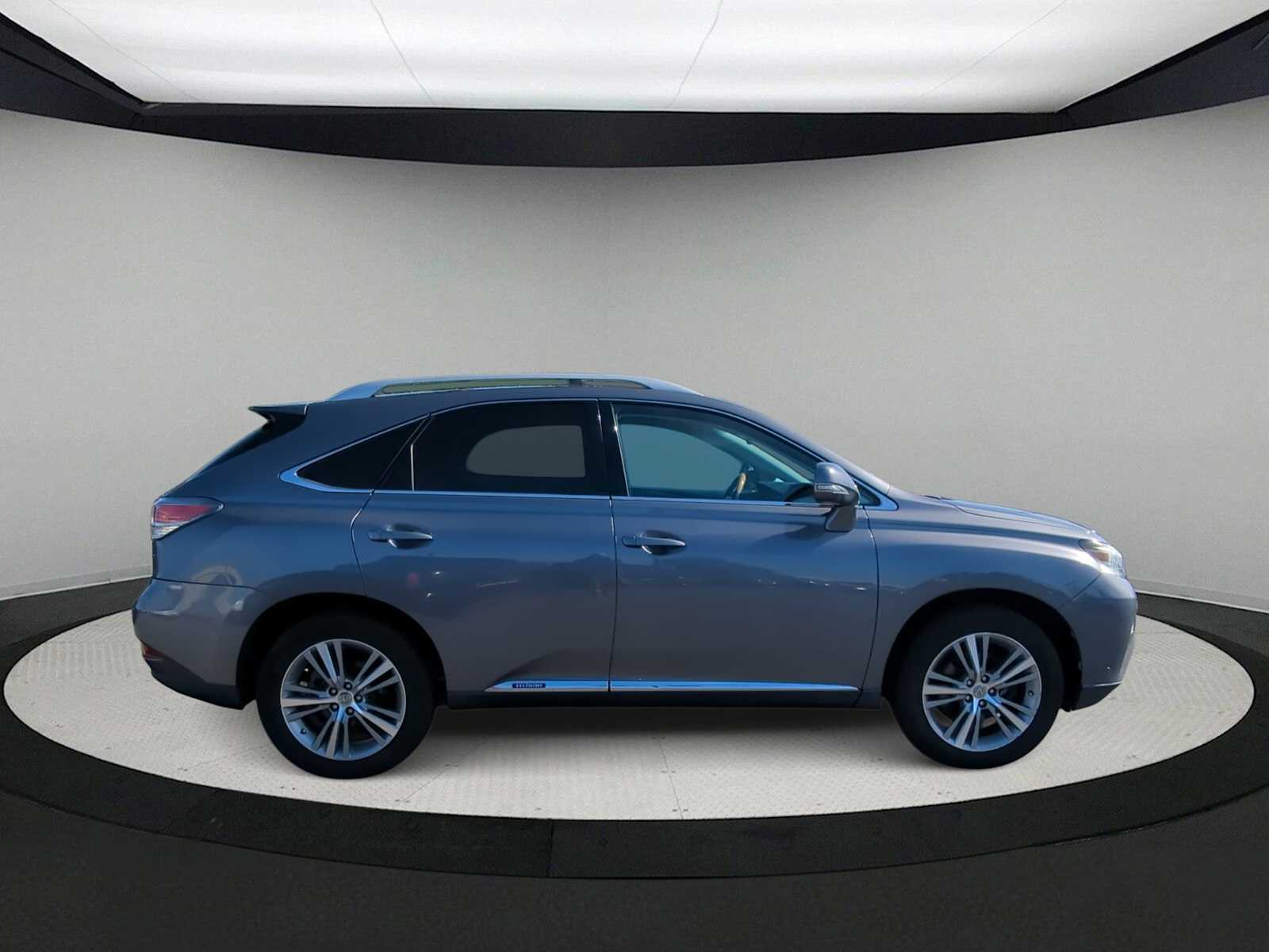 Thumbnail: 2015 Lexus RX - 9