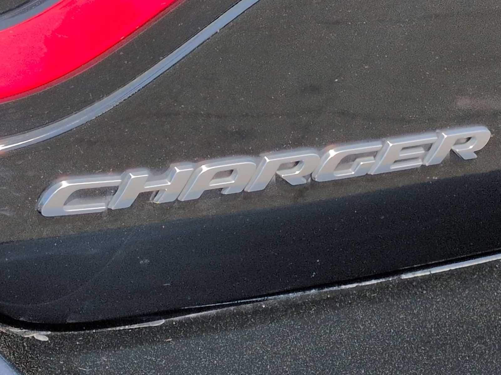Thumbnail: 2018 Dodge Charger - 13