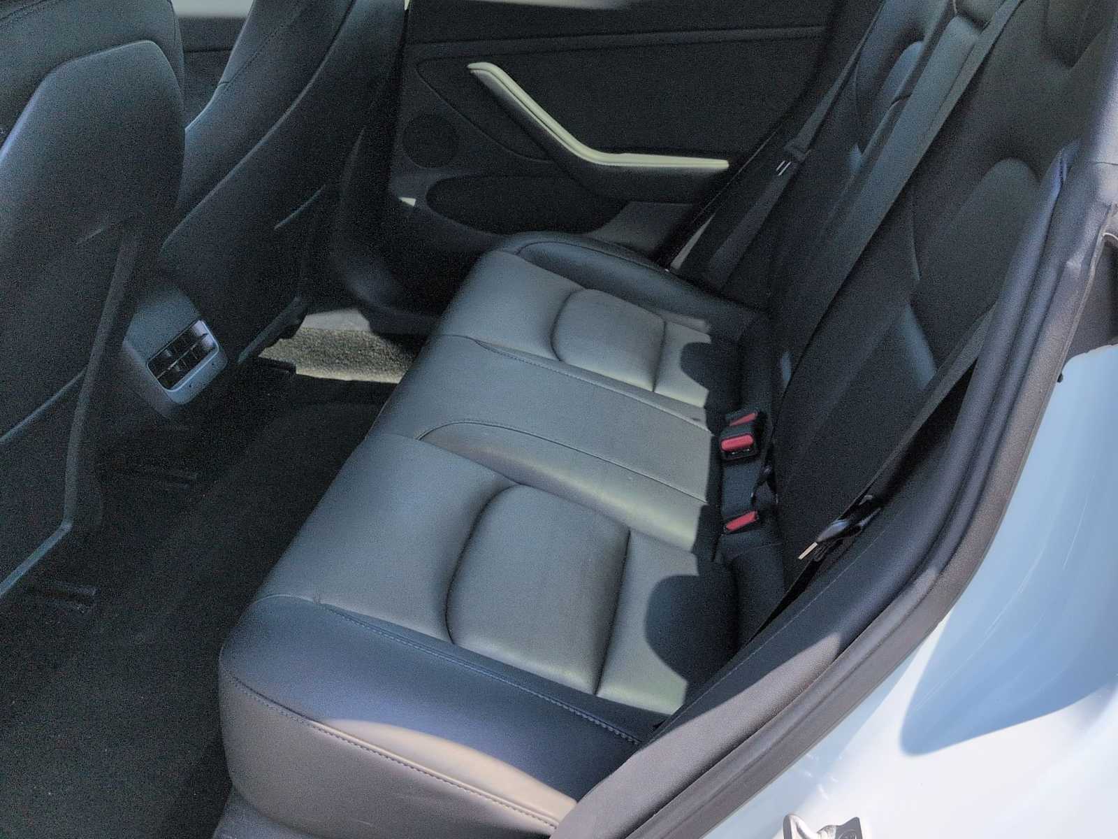 Thumbnail: 2023 Tesla Model 3 - 20