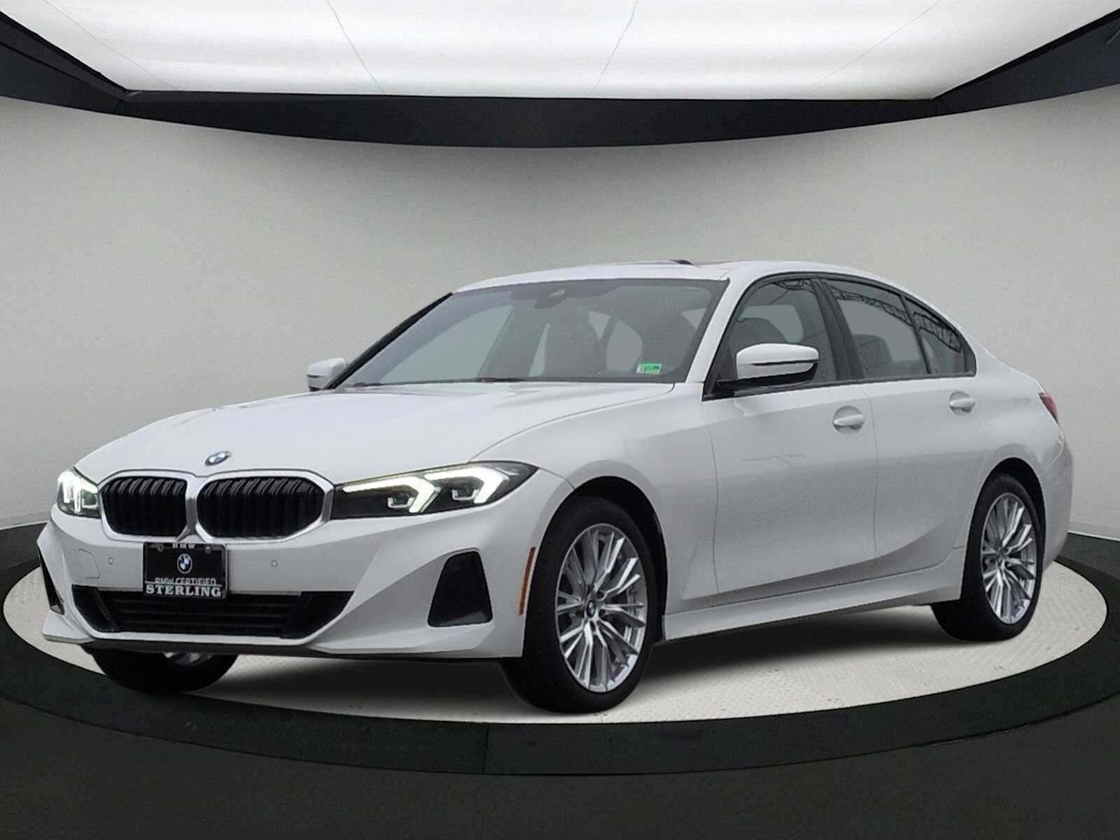 Thumbnail: 2023 BMW 3 Series - 4