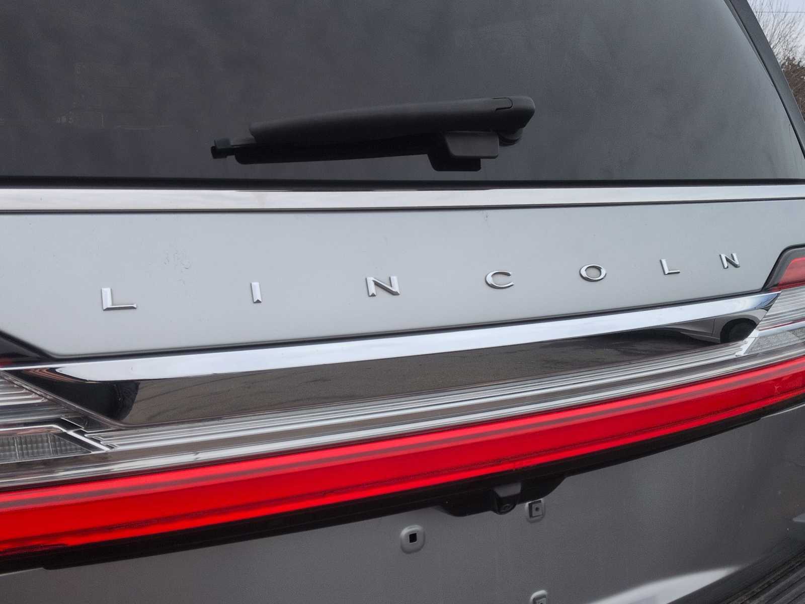 Thumbnail: 2020 Lincoln Navigator L - 12