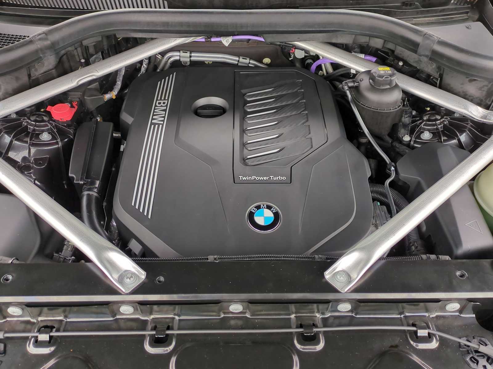 Thumbnail: 2023 BMW X6 - 15