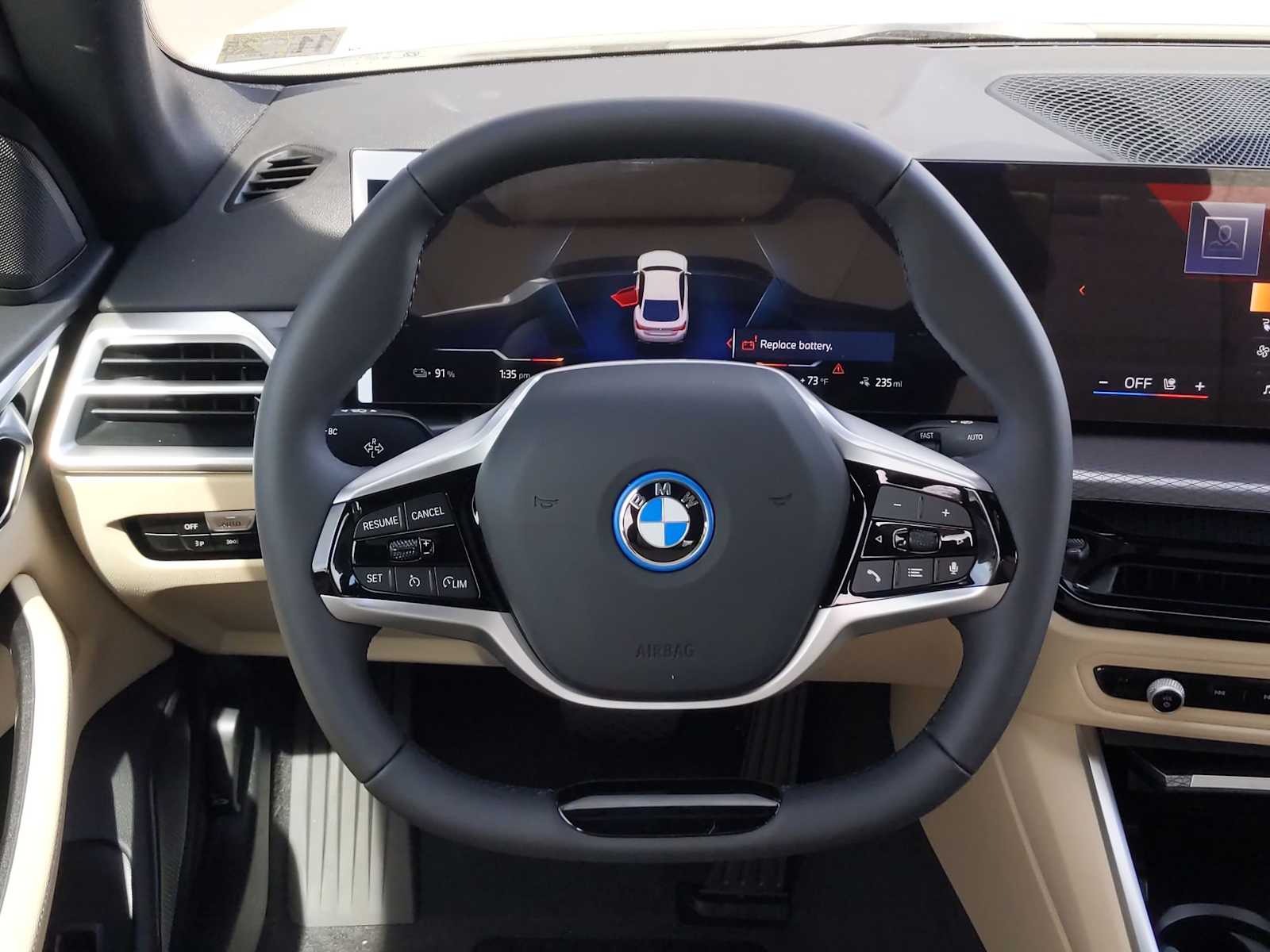 Thumbnail: 2025 BMW i4 - 24
