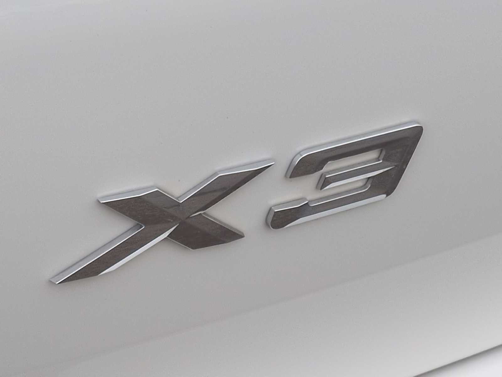 Thumbnail: 2023 BMW X3 - 13