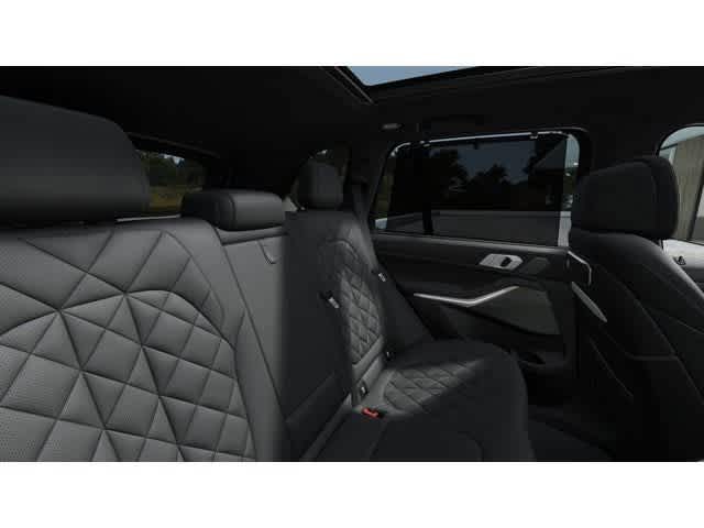 Thumbnail: 2026 BMW X5 - 12