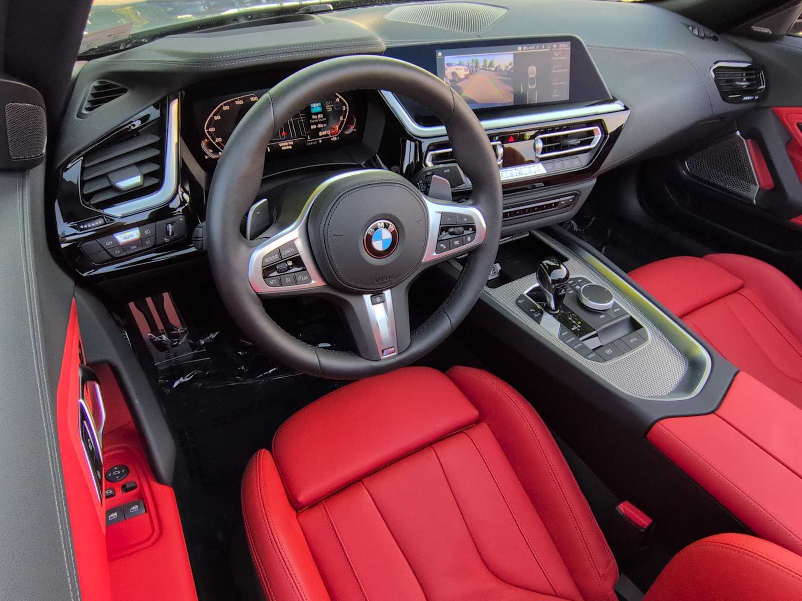 Thumbnail: 2024 BMW Z4 - 10