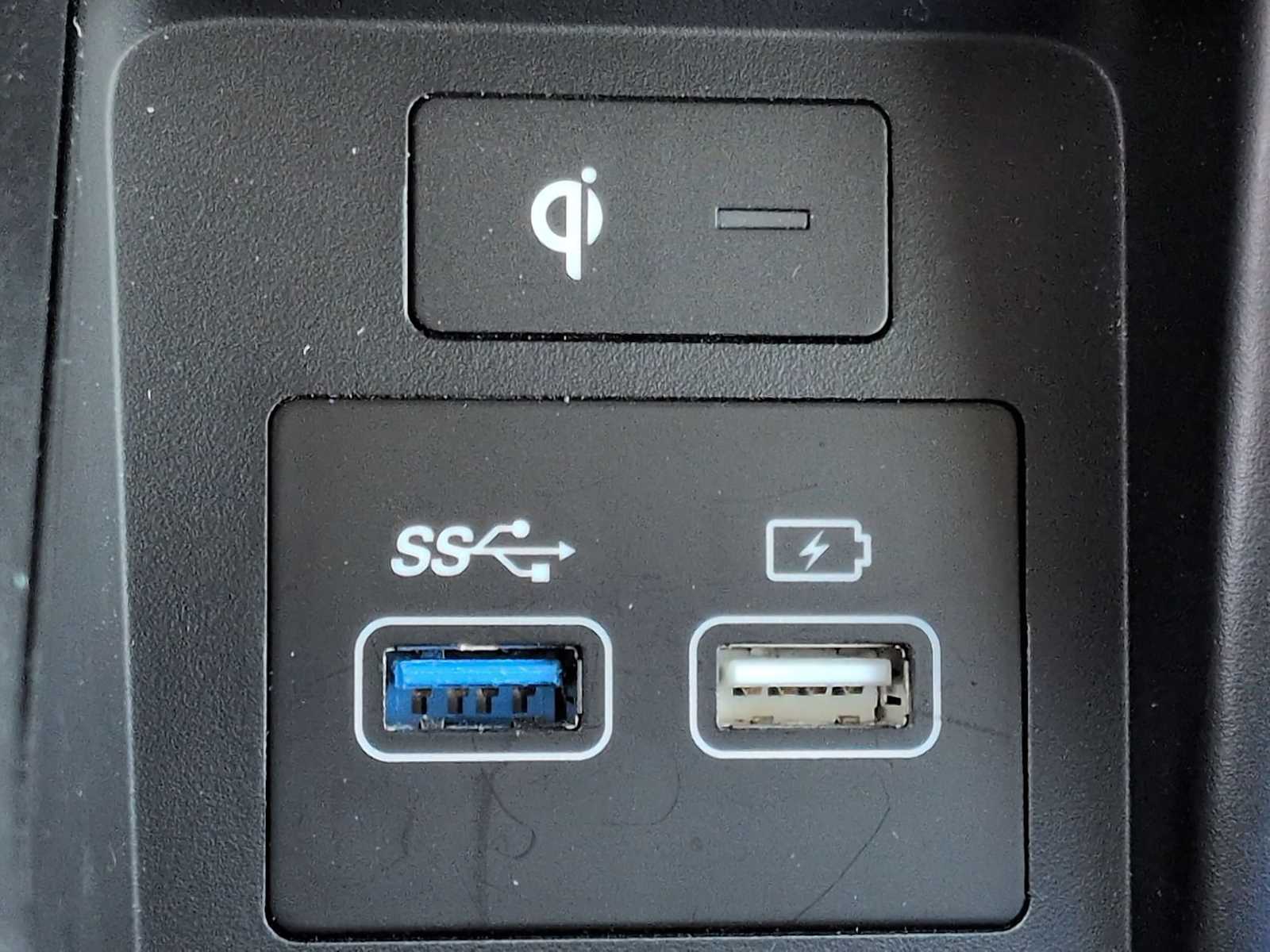 Thumbnail: 2023 Genesis GV80 - 32