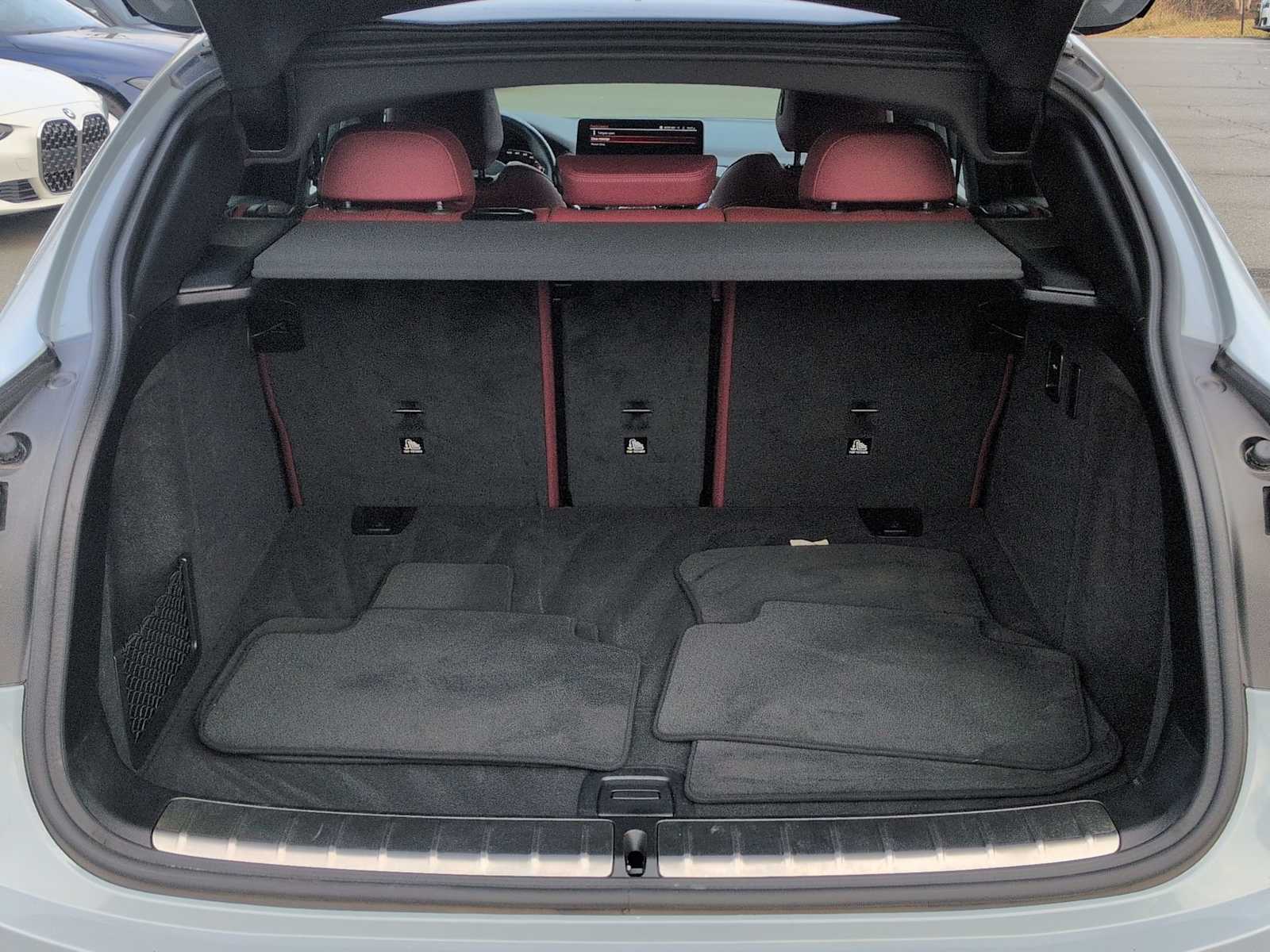 Thumbnail: 2023 BMW X4 - 35