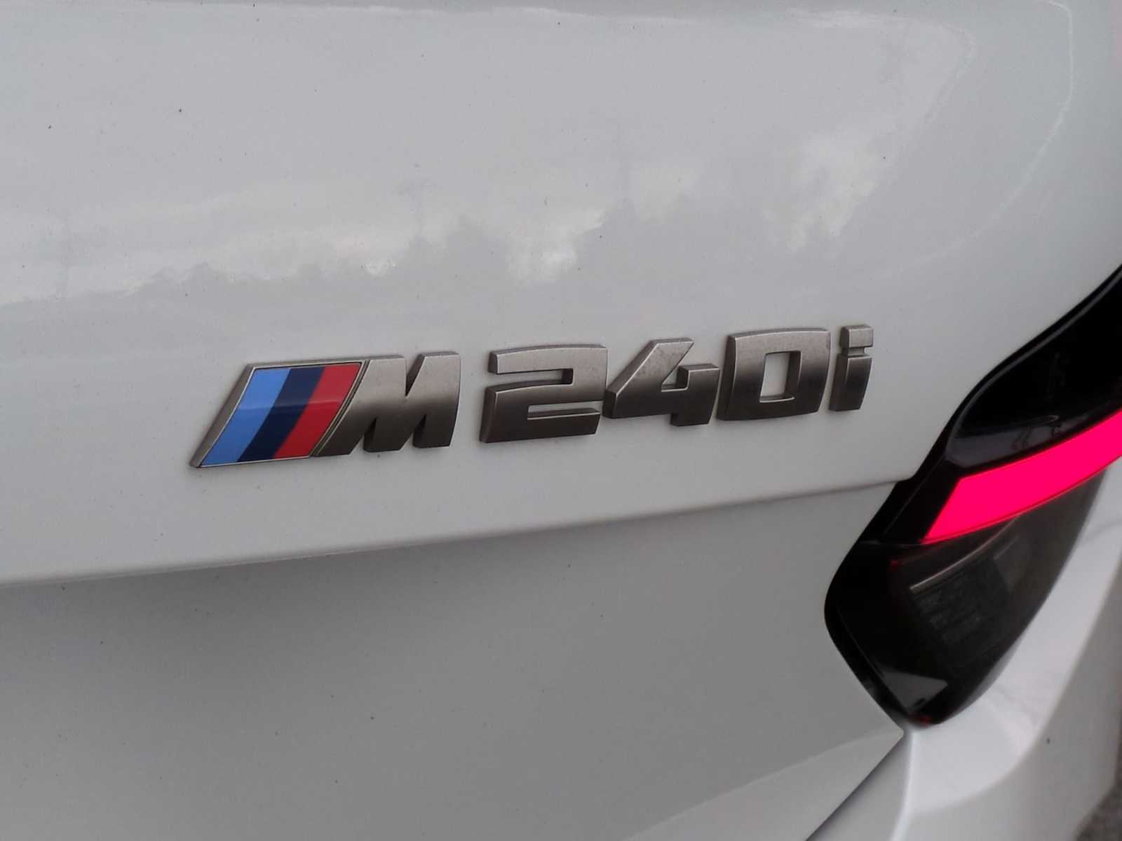 Thumbnail: 2024 BMW 2 Series - 12