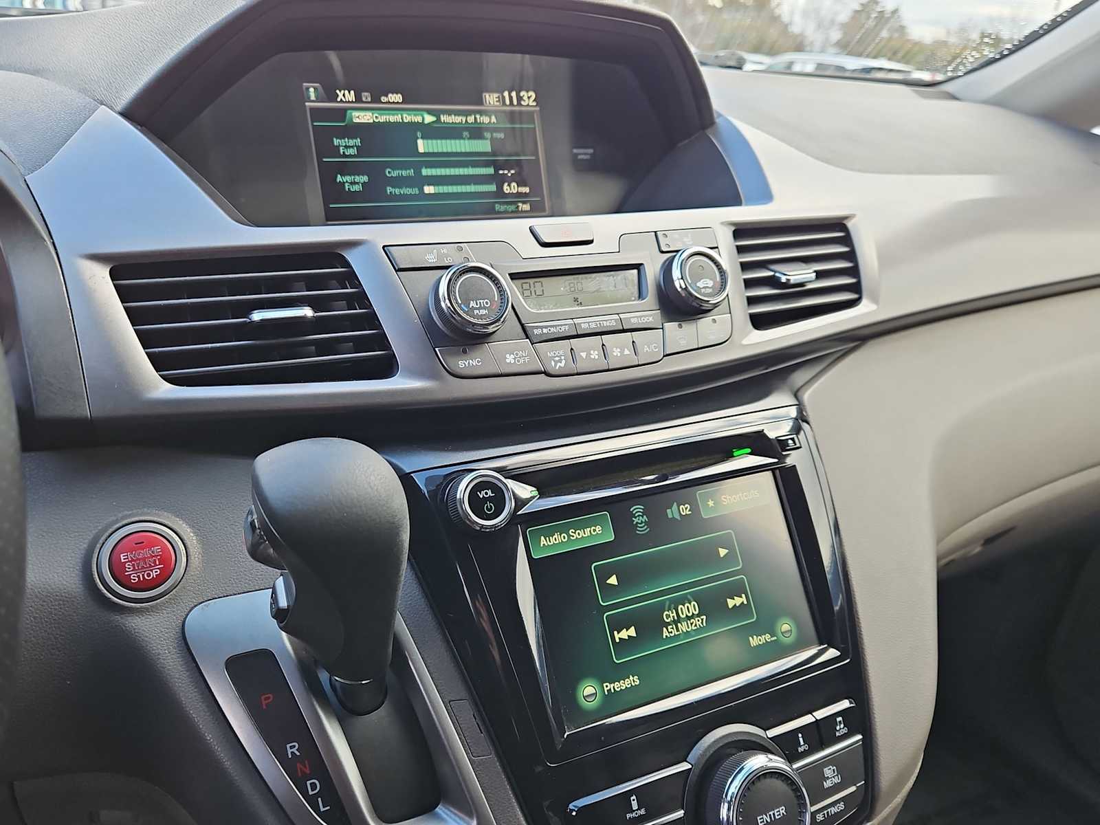 Thumbnail: 2014 Honda Odyssey - 28