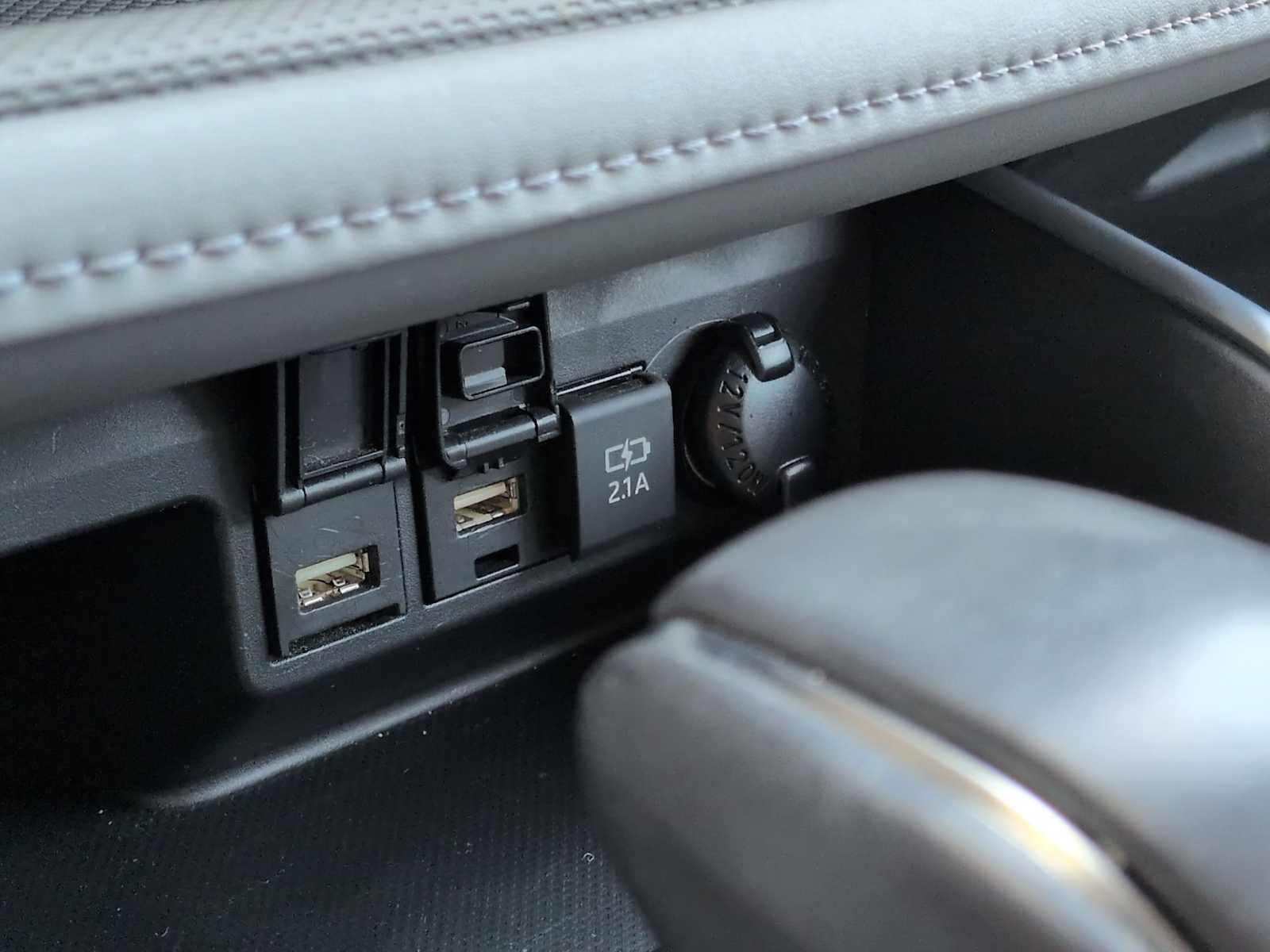 Thumbnail: 2021 Toyota Highlander - 34