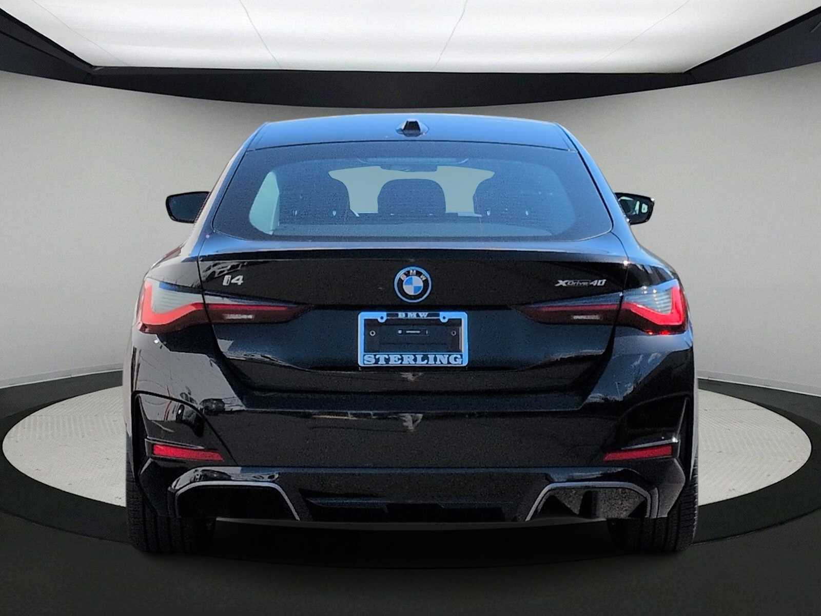 Thumbnail: 2025 BMW i4 - 7