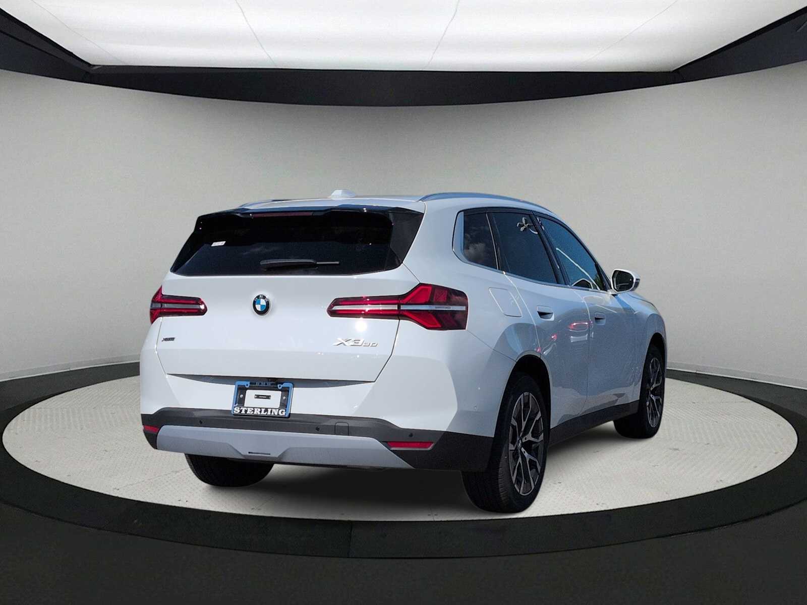 Thumbnail: 2026 BMW X3 - 8