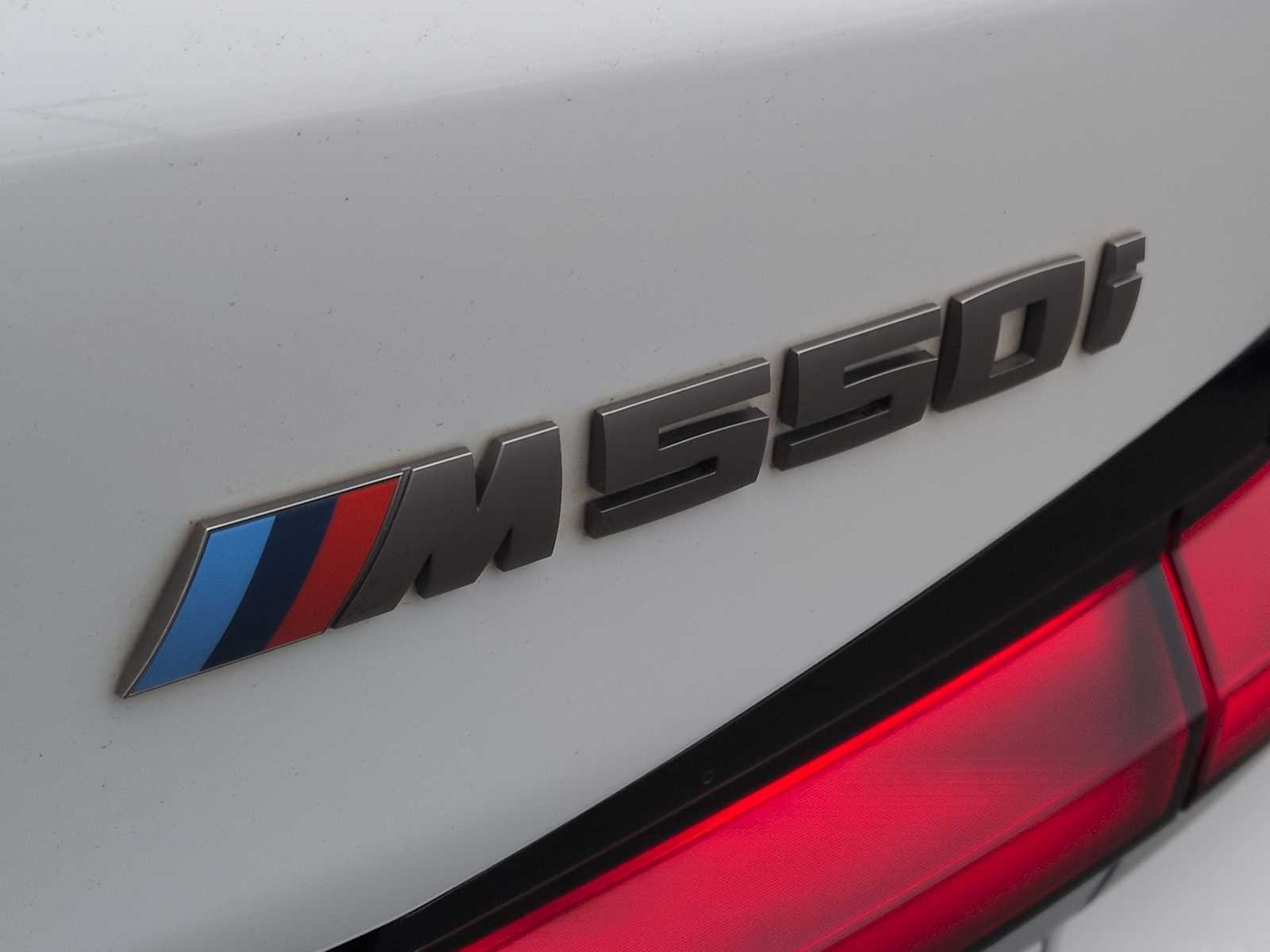 Thumbnail: 2021 BMW 5 Series - 13