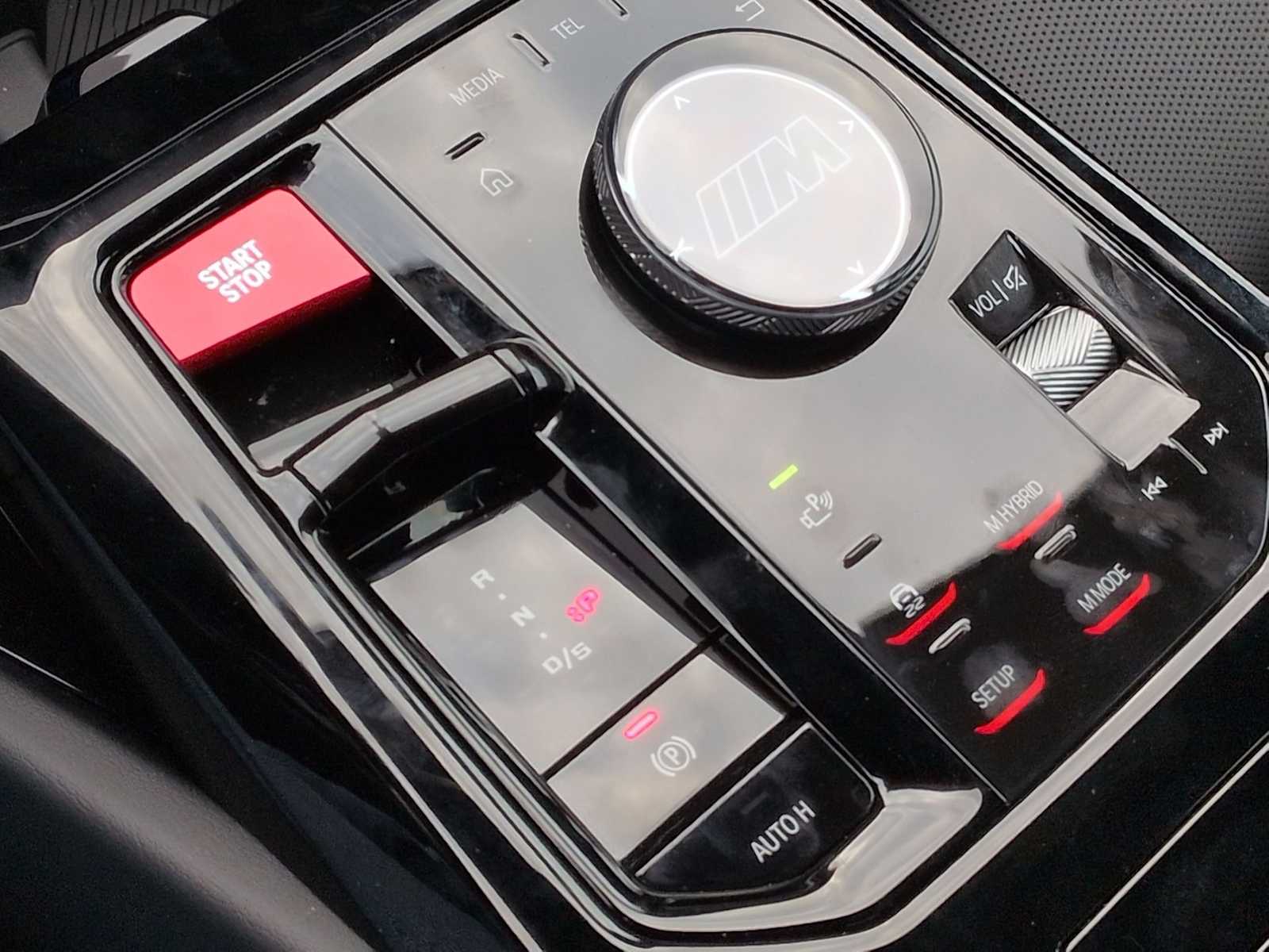 Thumbnail: 2026 BMW M5 - 33