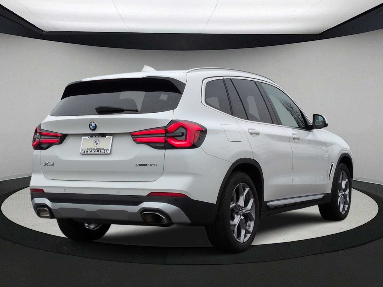 Thumbnail: 2023 BMW X3 - 8