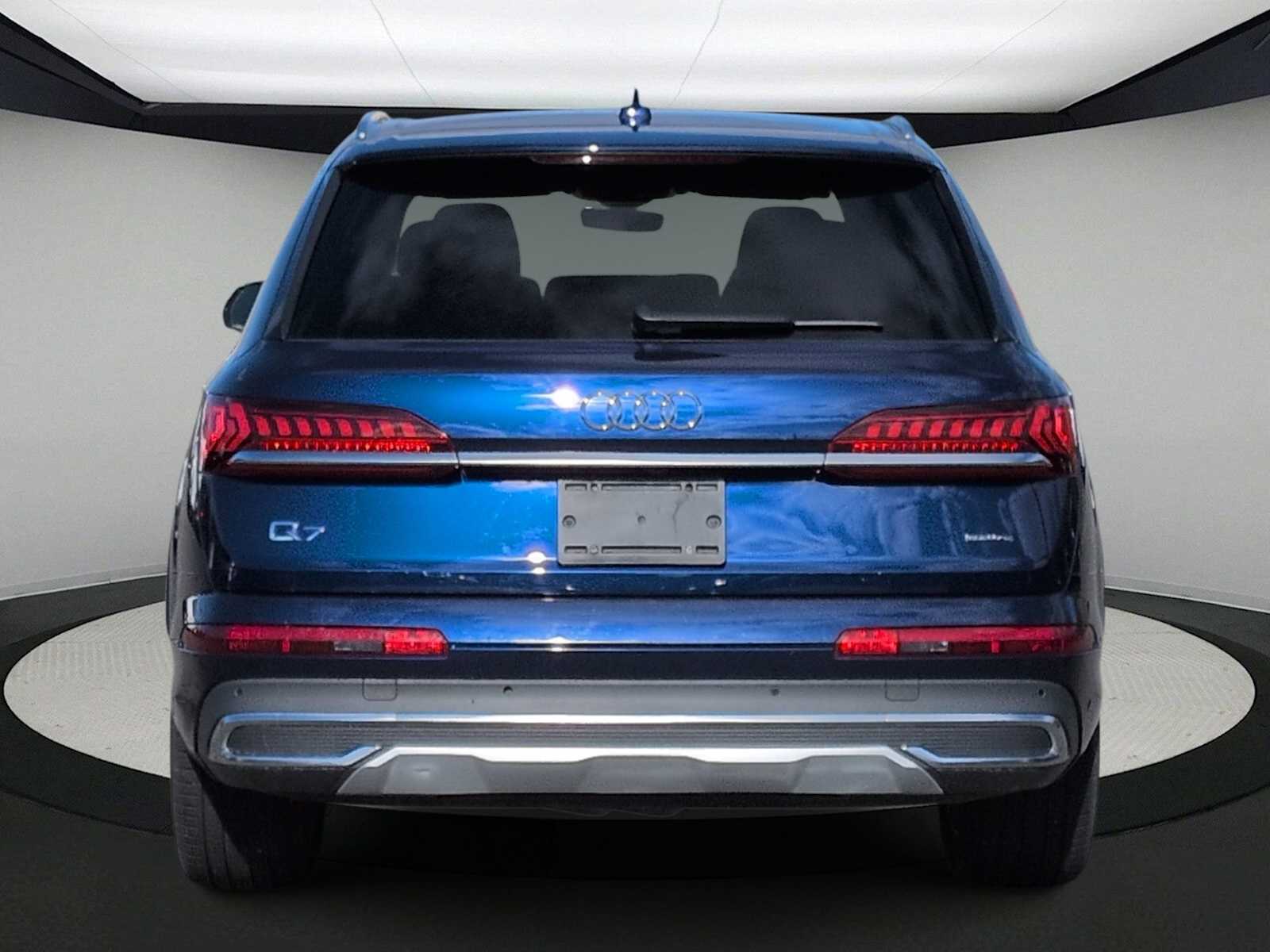 Thumbnail: 2022 Audi Q7 - 7