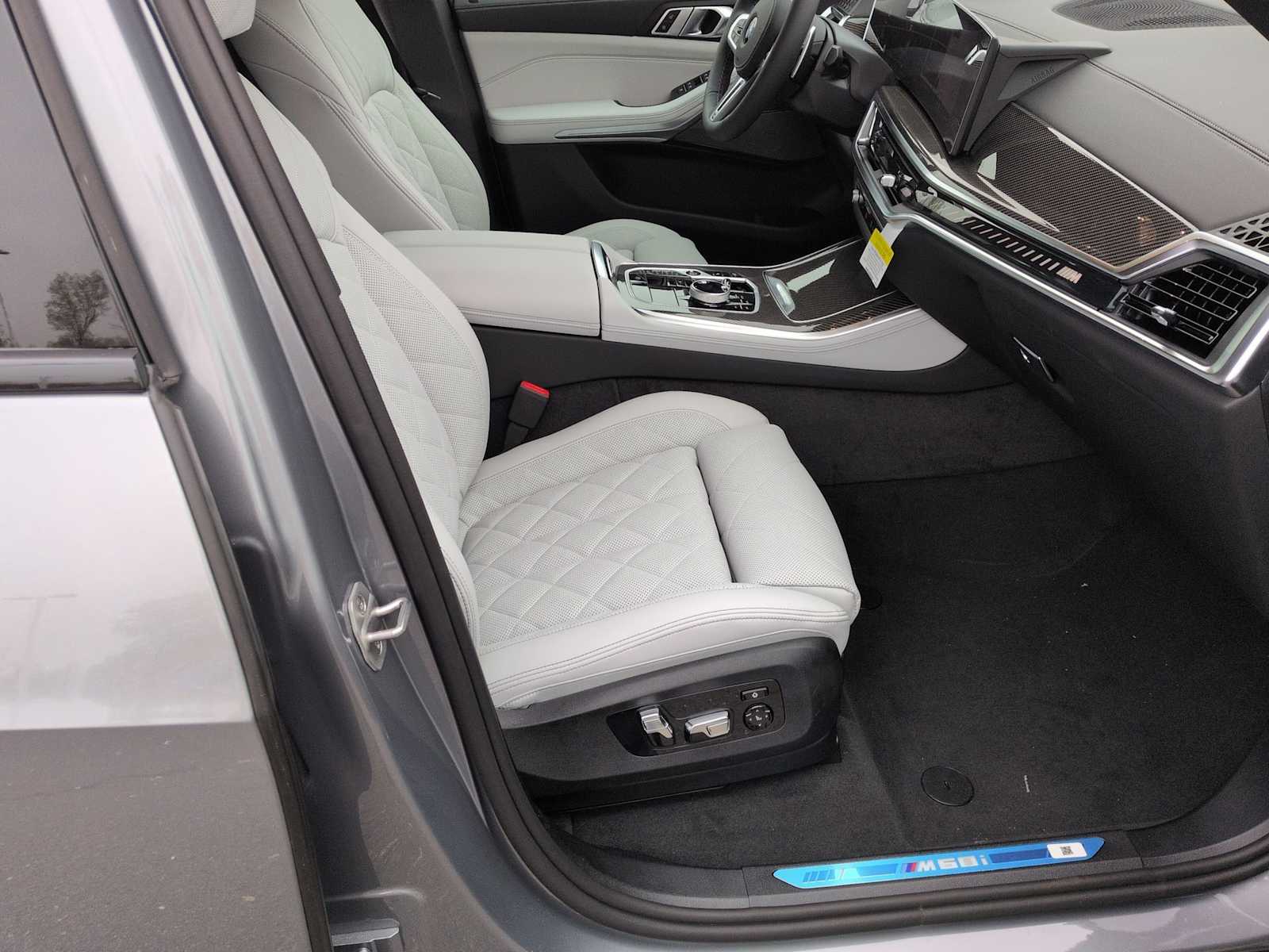 Thumbnail: 2026 BMW X5 - 24
