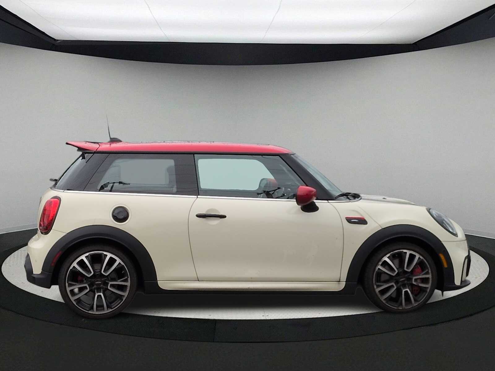 Thumbnail: 2023 MINI Cooper Hardtop - 9