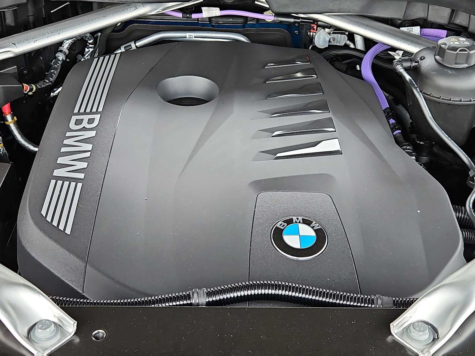 Thumbnail: 2026 BMW X5 - 13