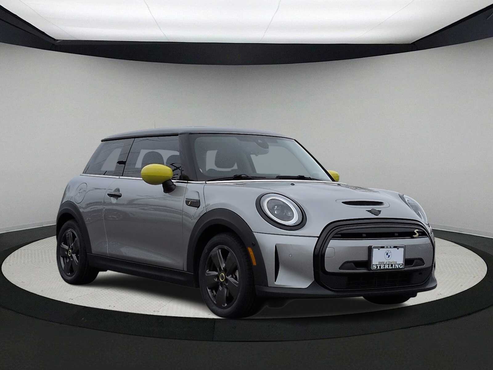 Thumbnail: 2023 MINI Cooper Hardtop - 2