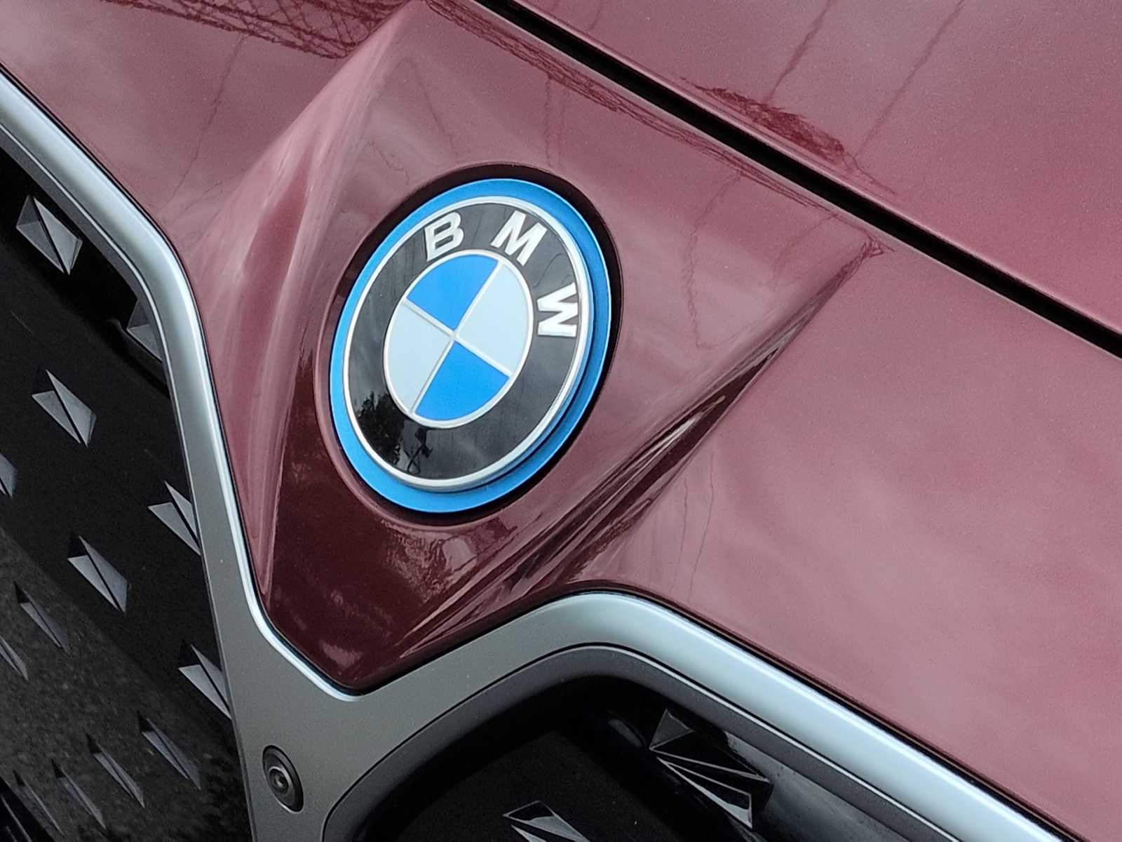 Thumbnail: 2023 BMW i4 - 12