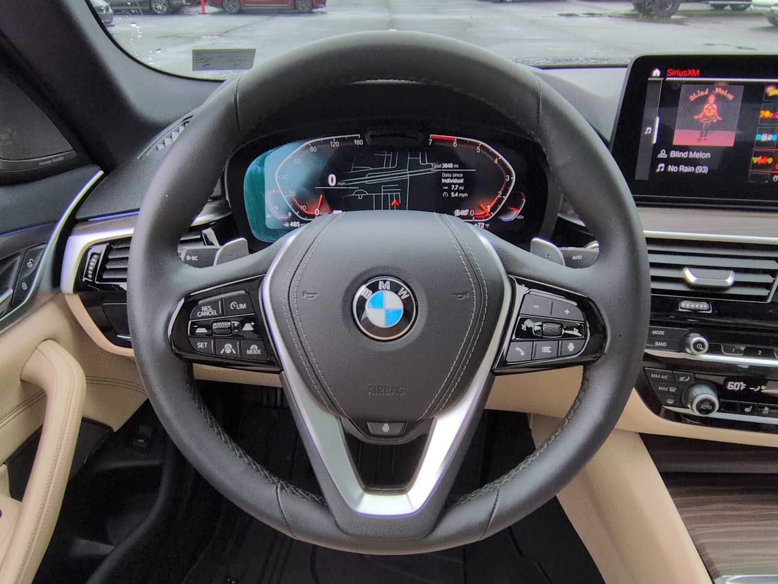 Thumbnail: 2023 BMW 5 Series - 25