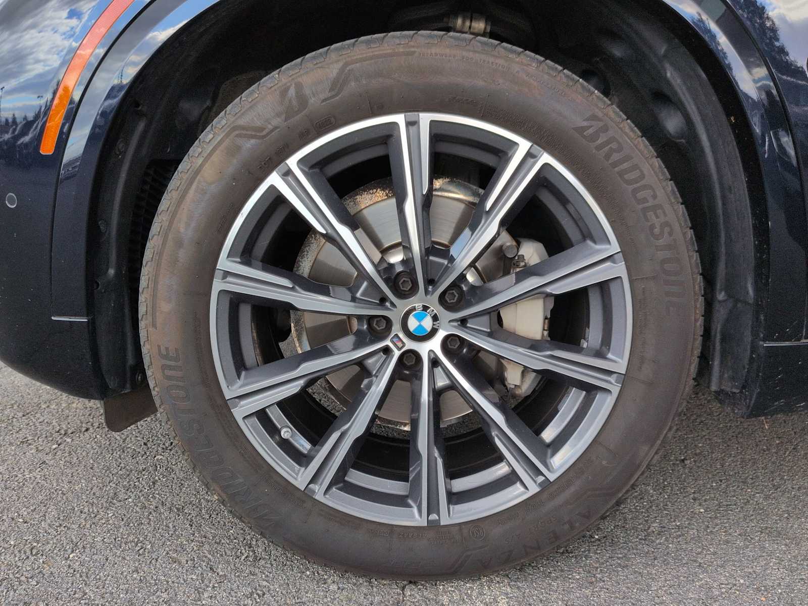 Thumbnail: 2023 BMW X5 - 14