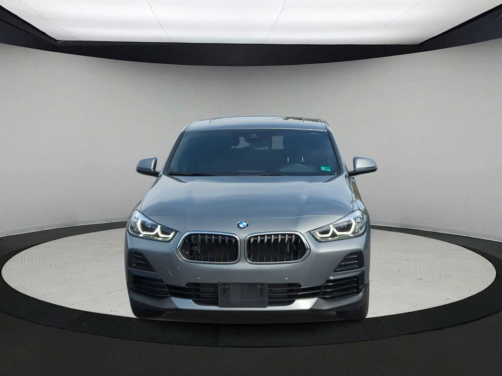 Thumbnail: 2023 BMW X2 - 3