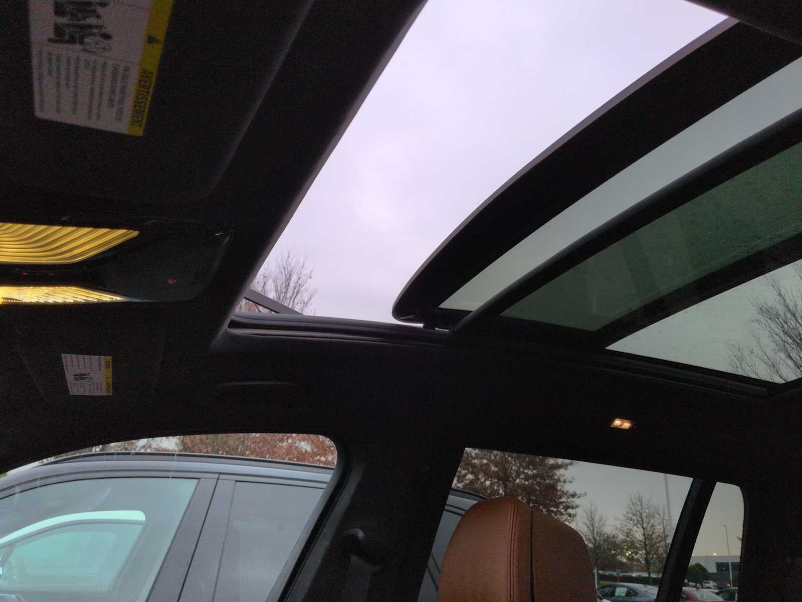 Thumbnail: 2026 BMW X7 - 20