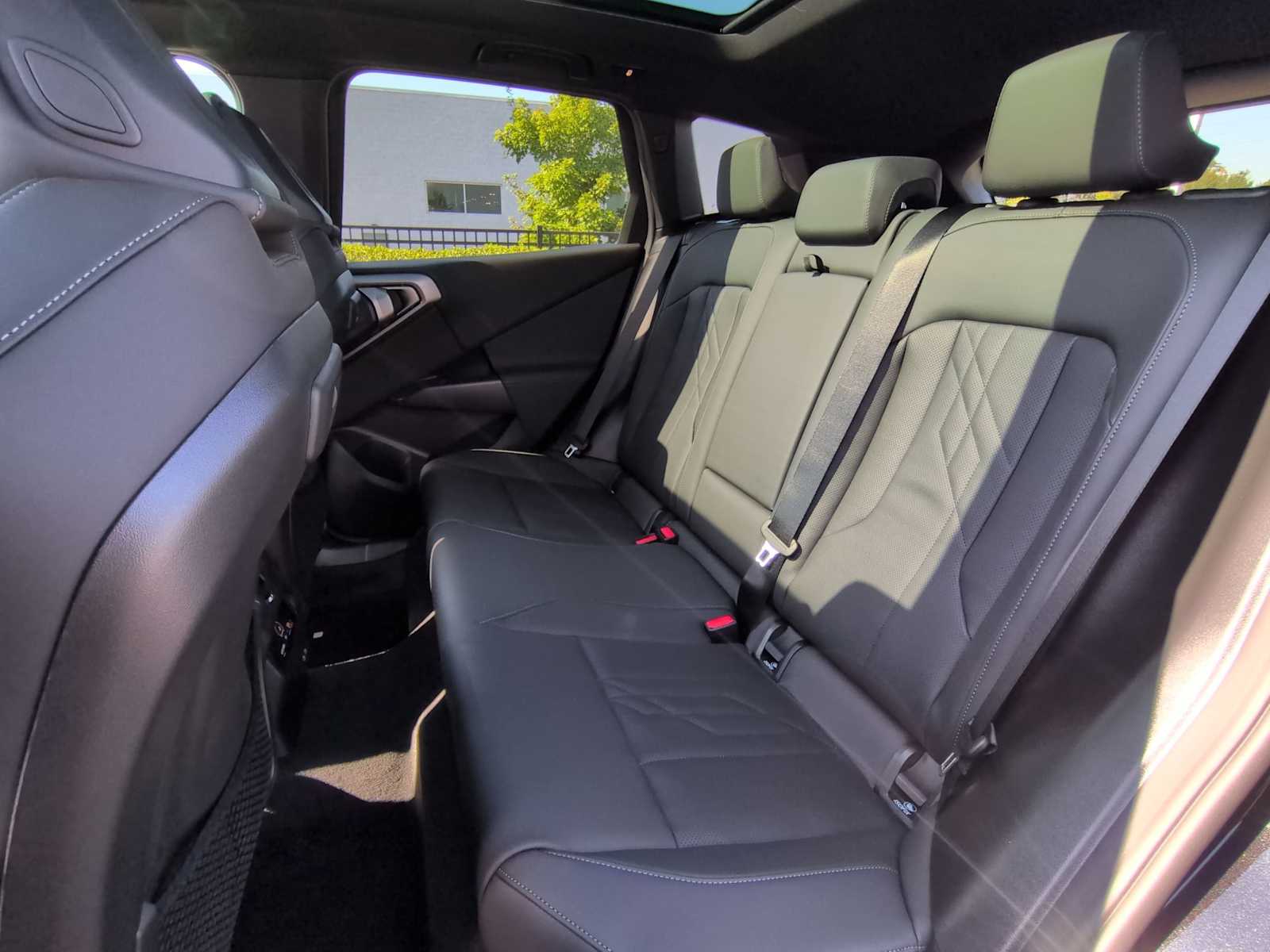 Thumbnail: 2026 BMW X3 - 21