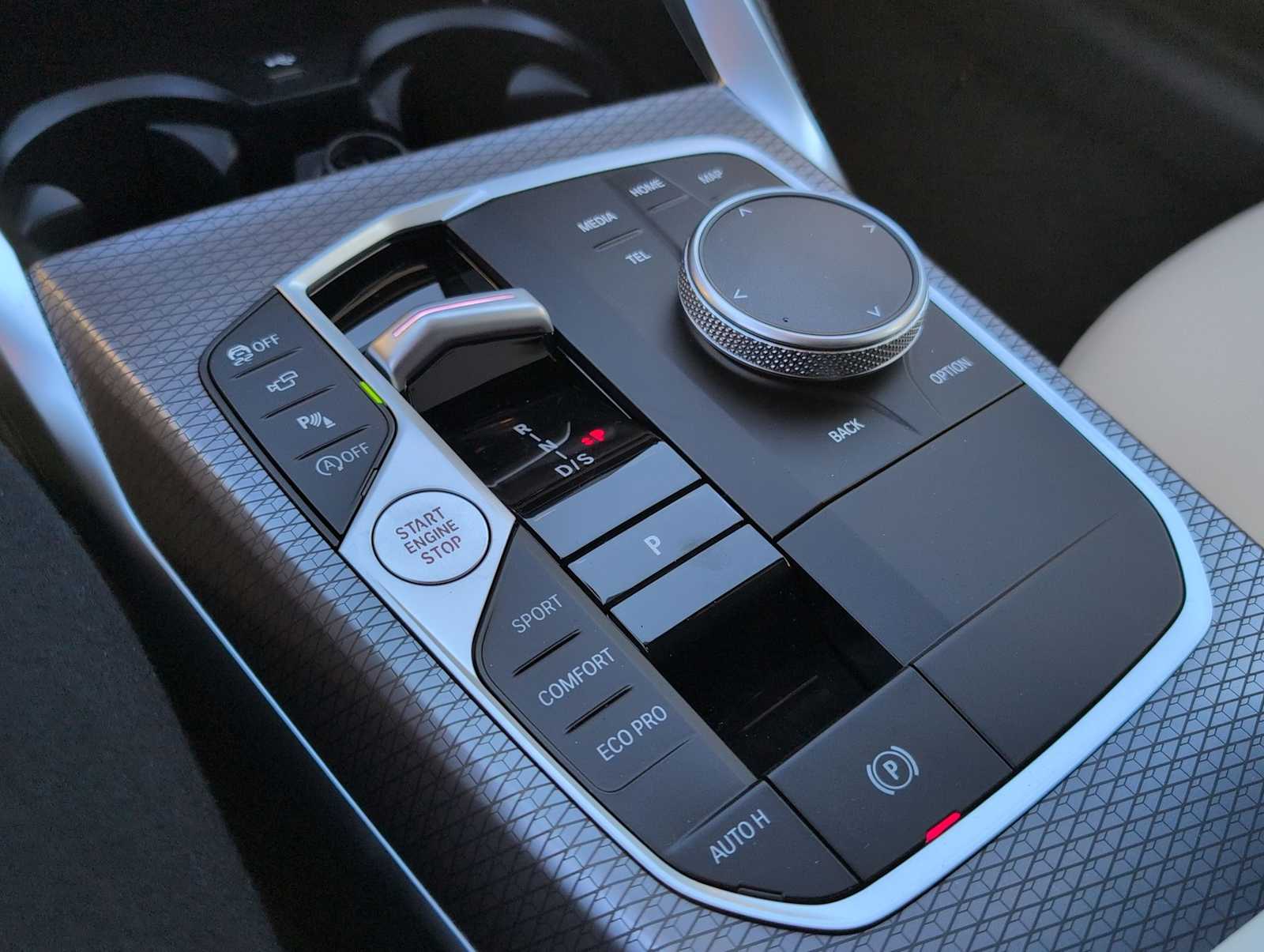 Thumbnail: 2026 BMW 4 Series - 32