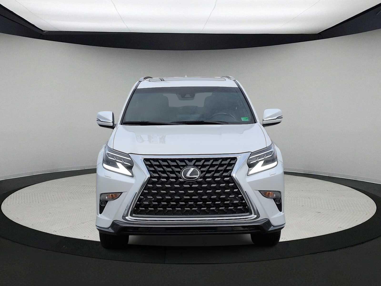Thumbnail: 2023 Lexus GX - 3