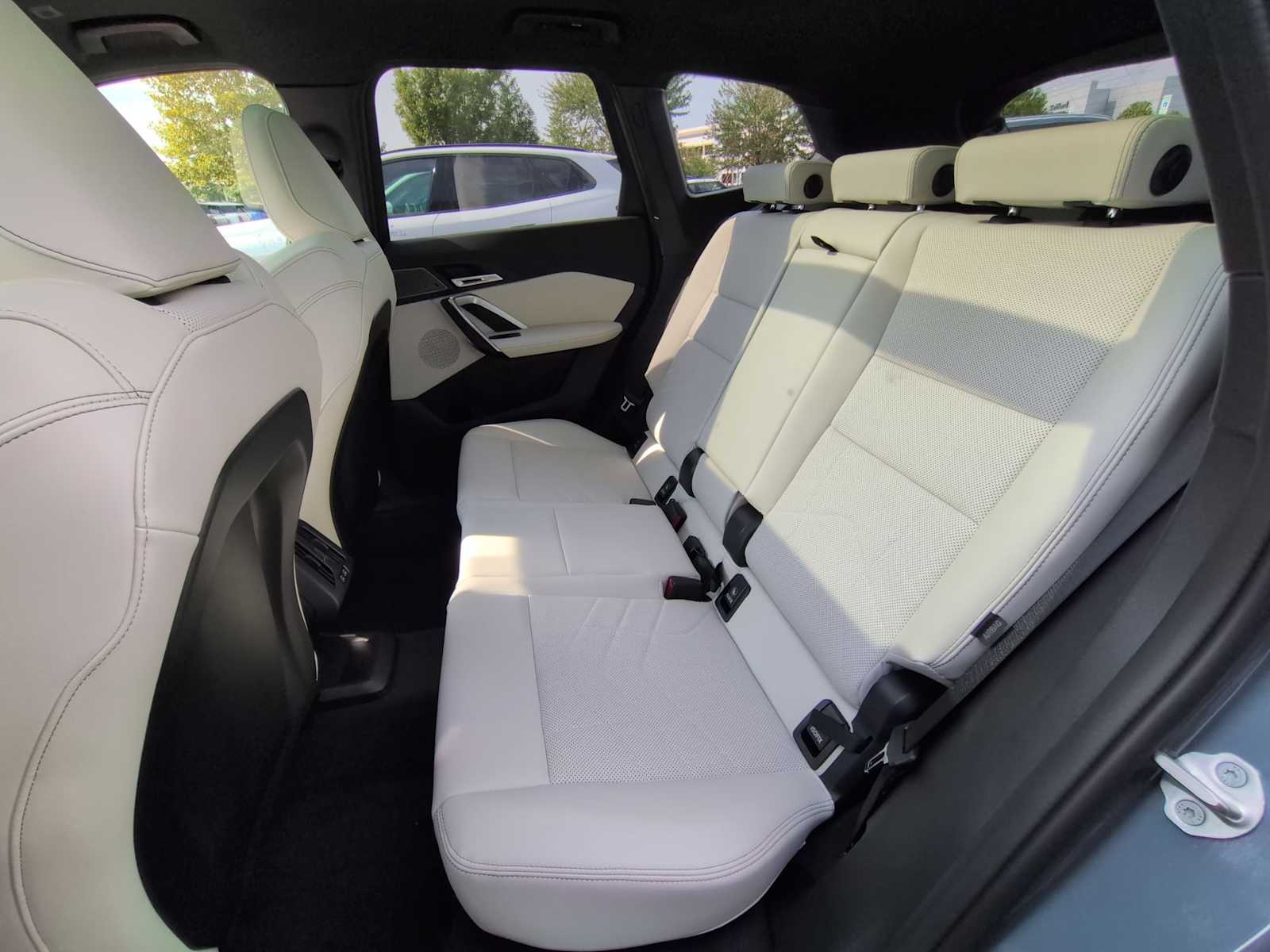 Thumbnail: 2026 BMW X1 - 21