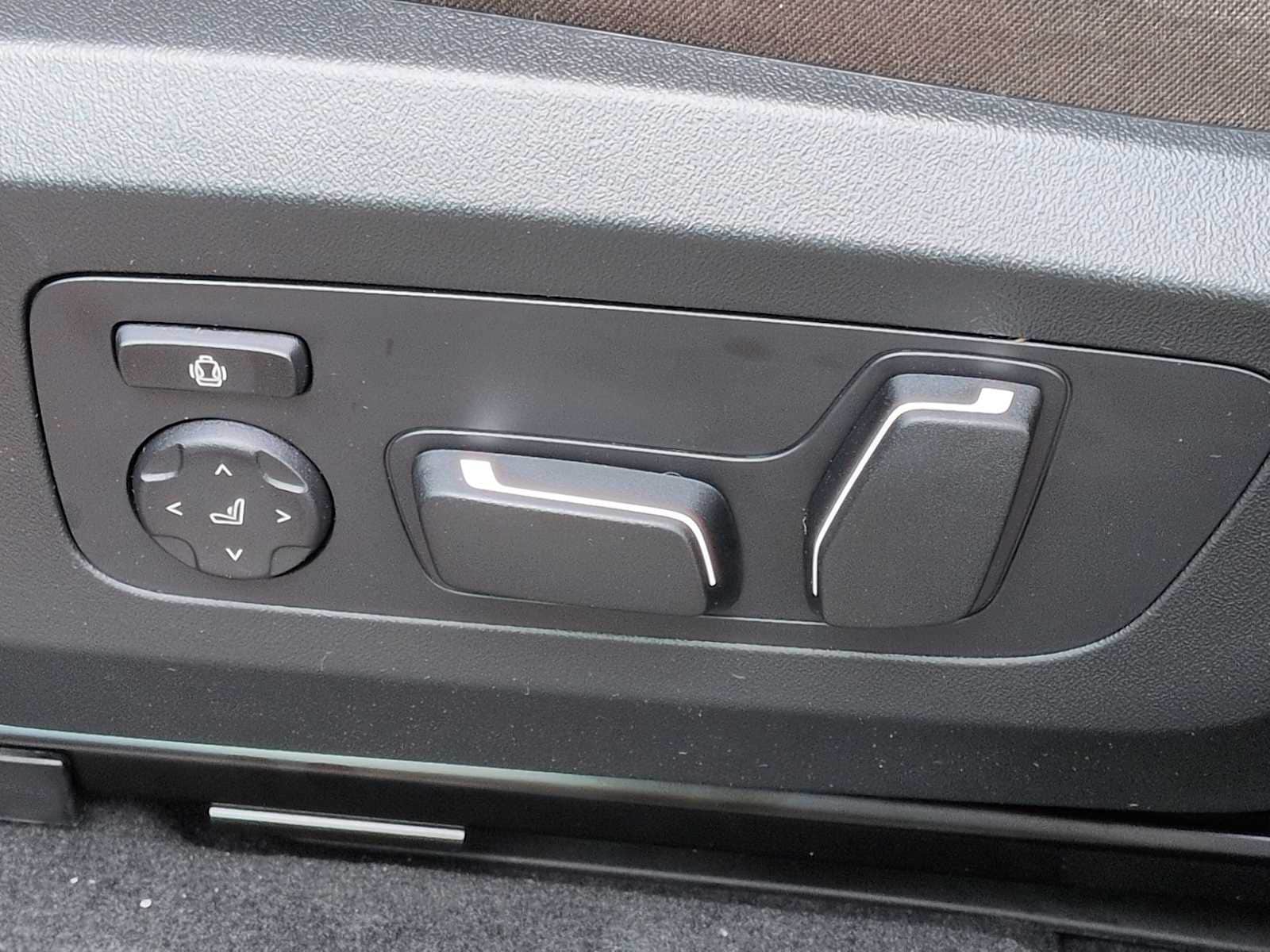 Thumbnail: 2026 BMW X3 - 18