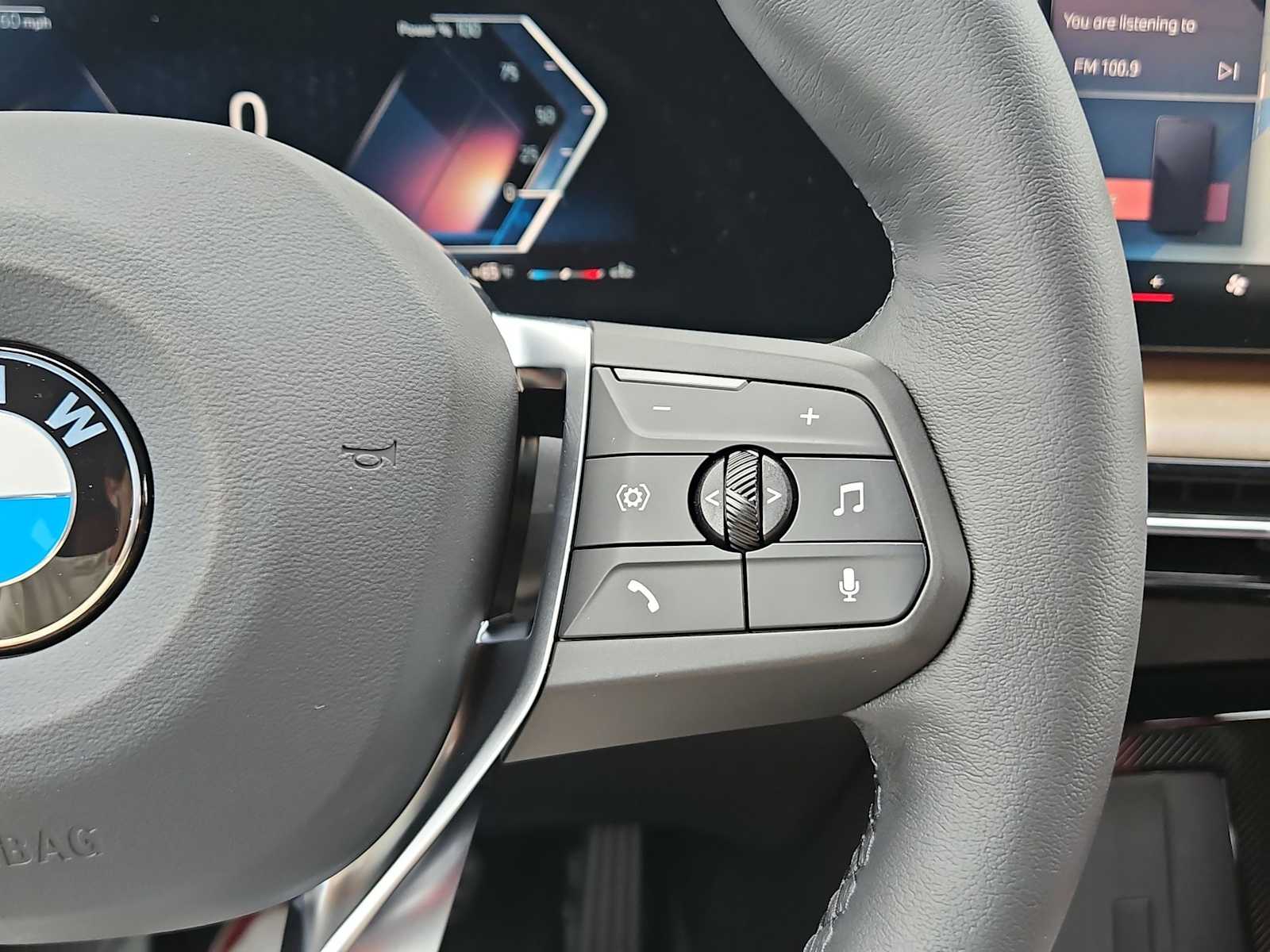 Thumbnail: 2025 BMW X1 - 25