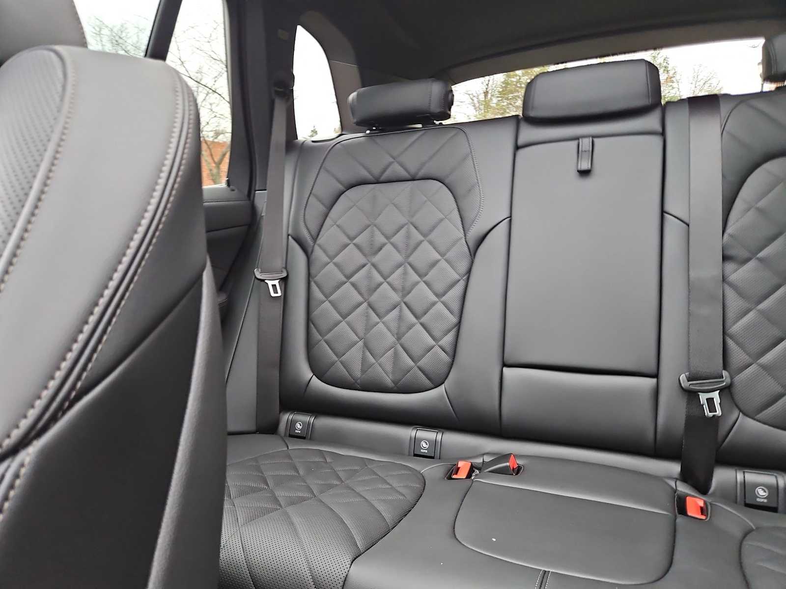 Thumbnail: 2026 BMW X5 - 8