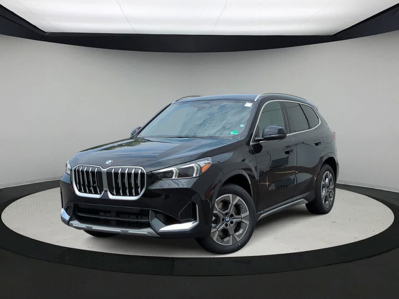 Thumbnail: 2025 BMW X1 - 1