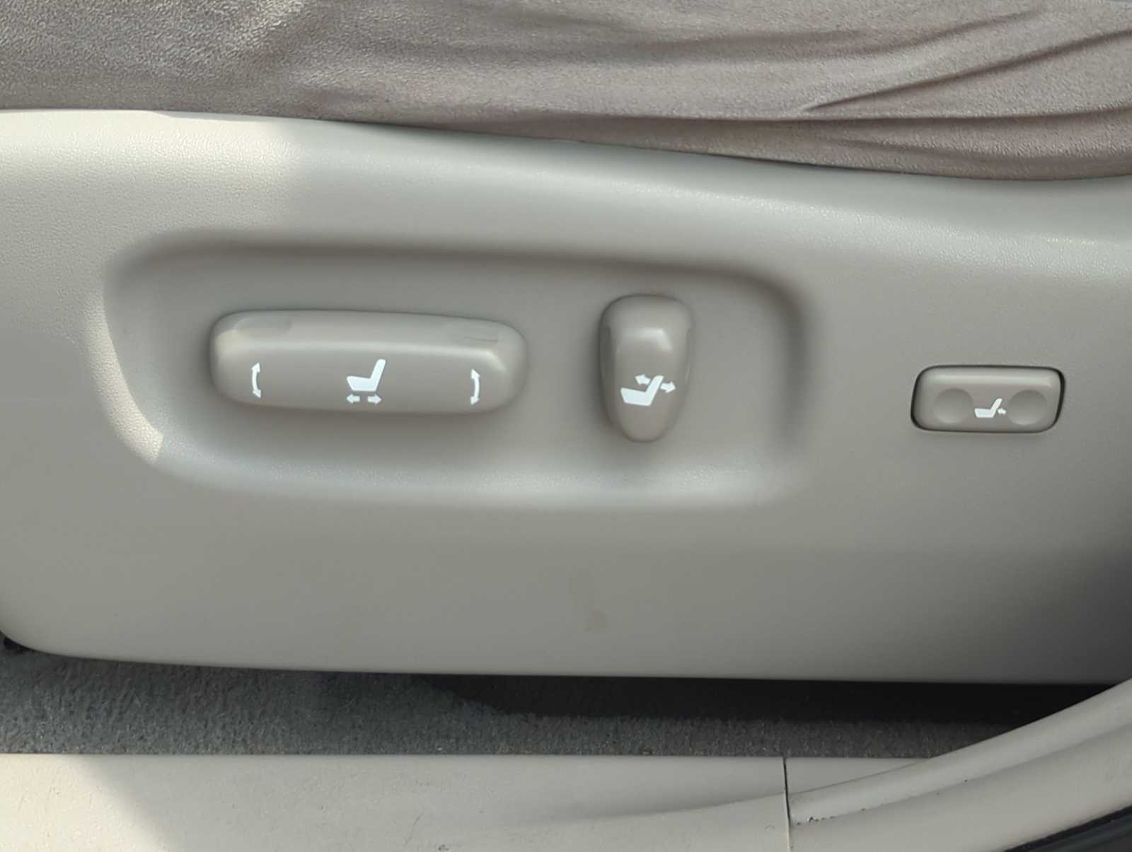 2008 Toyota Highlander Sport 9