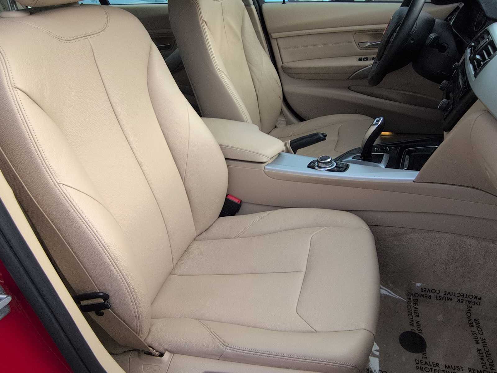 Thumbnail: 2013 BMW 3 Series - 23