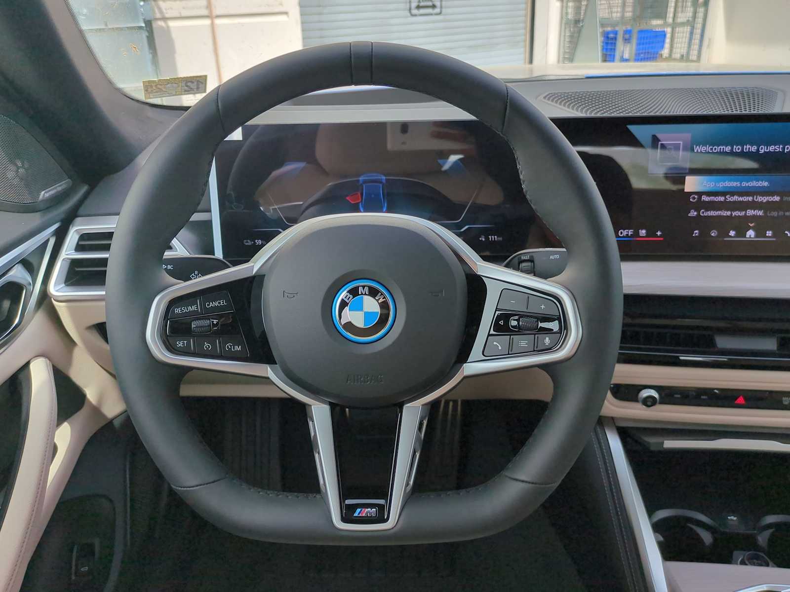 Thumbnail: 2025 BMW i4 - 24