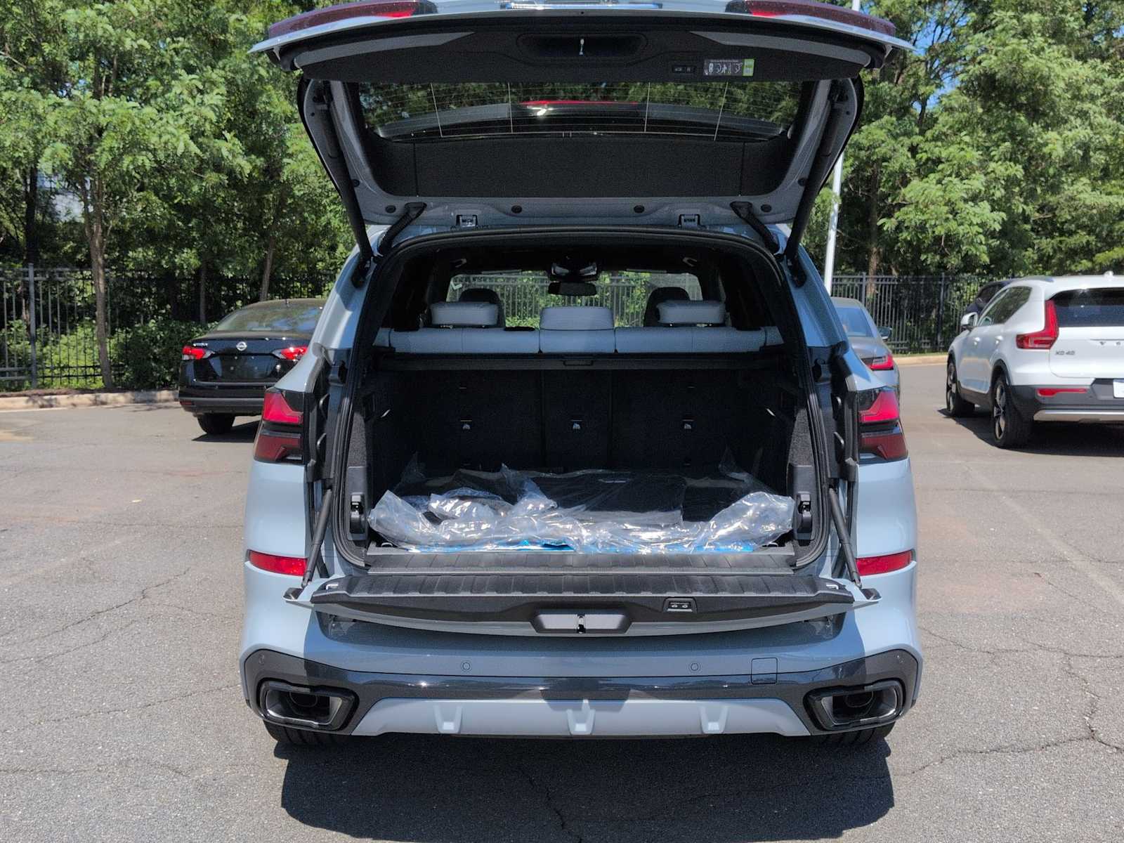 Thumbnail: 2026 BMW X5 - 36