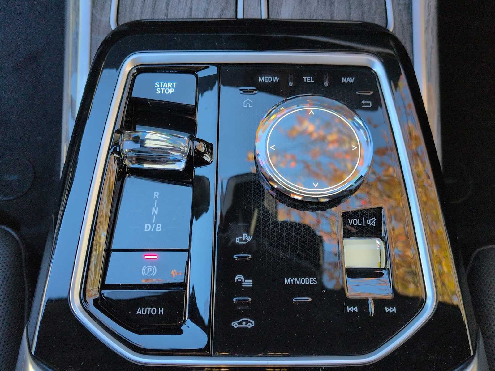 Thumbnail: 2025 BMW i7 - 35