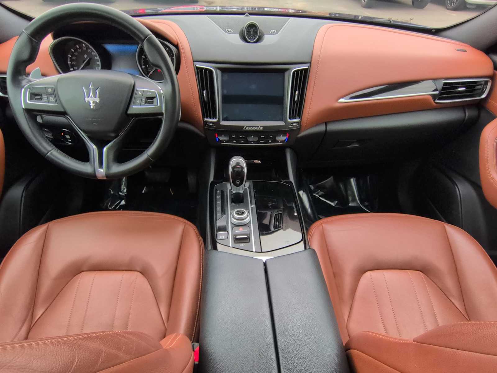 Thumbnail: 2017 Maserati Levante - 15
