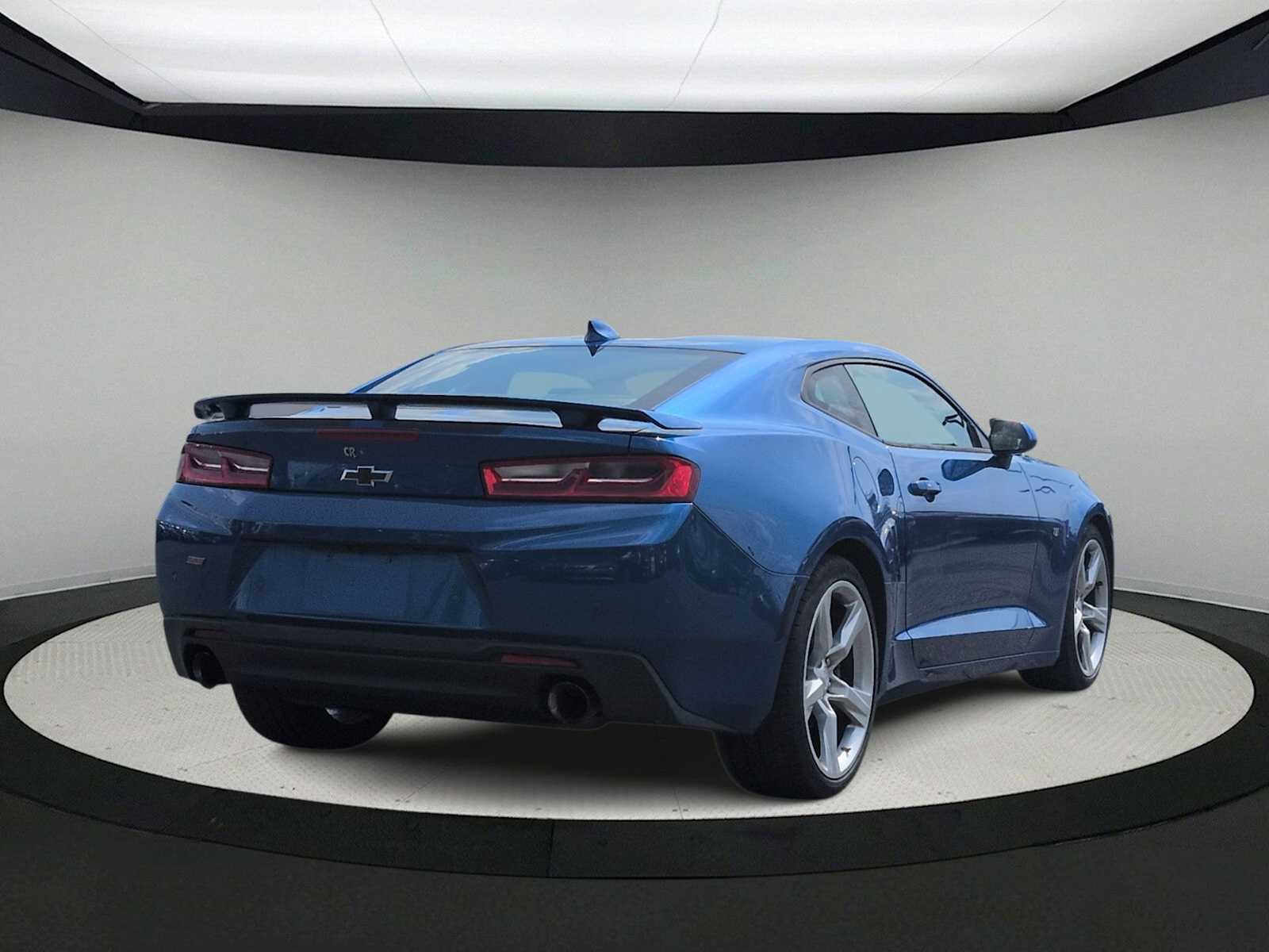 Thumbnail: 2016 Chevrolet Camaro - 8